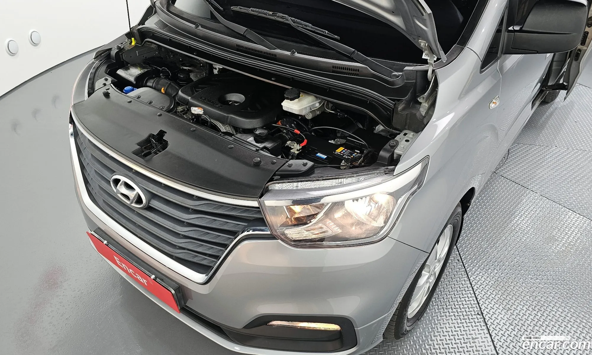 Hyundai Grand Starex 2019 — 15