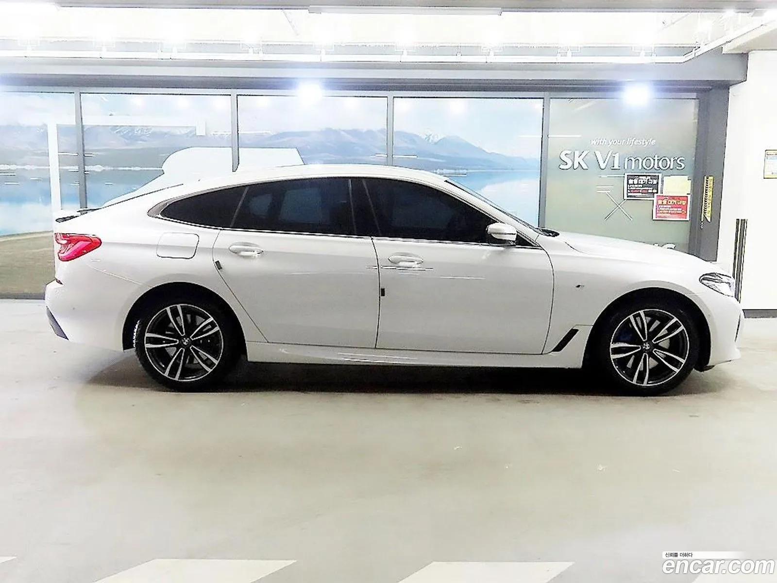BMW 6 Series GT 2023 — 19
