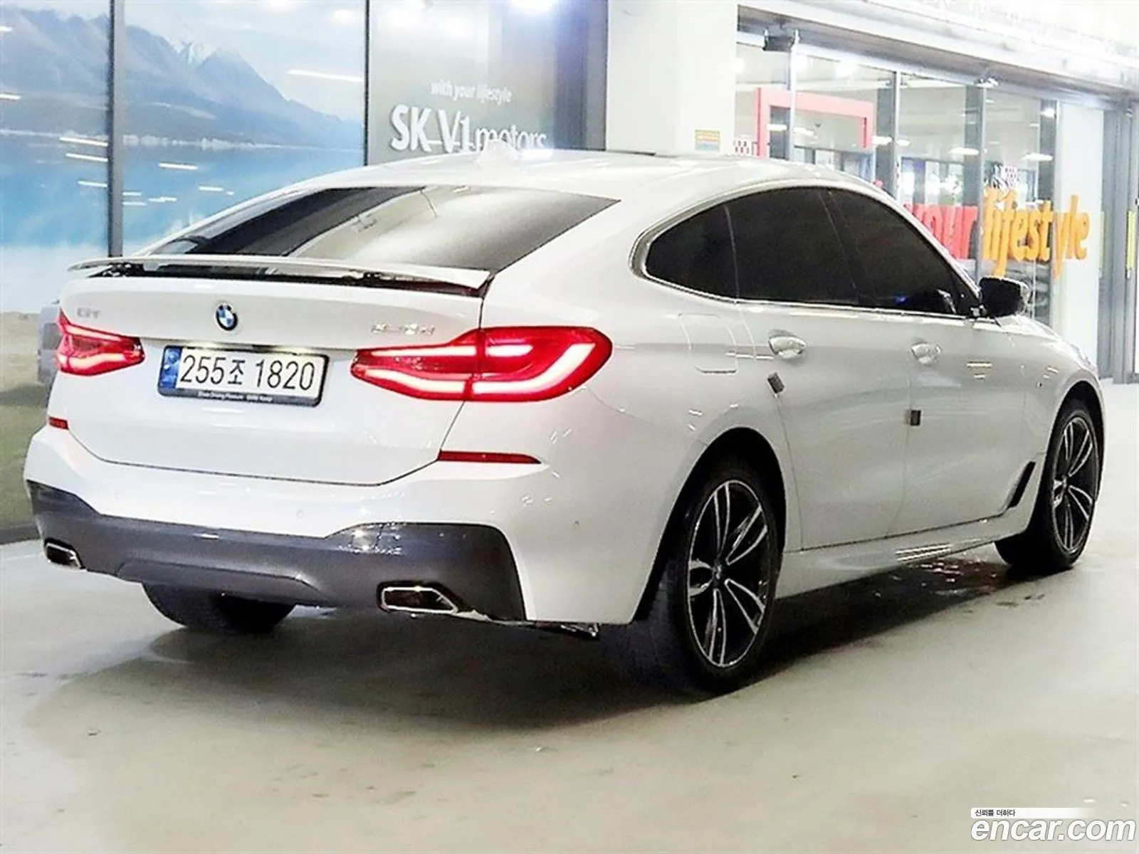 BMW 6 Series GT 2023 — 17