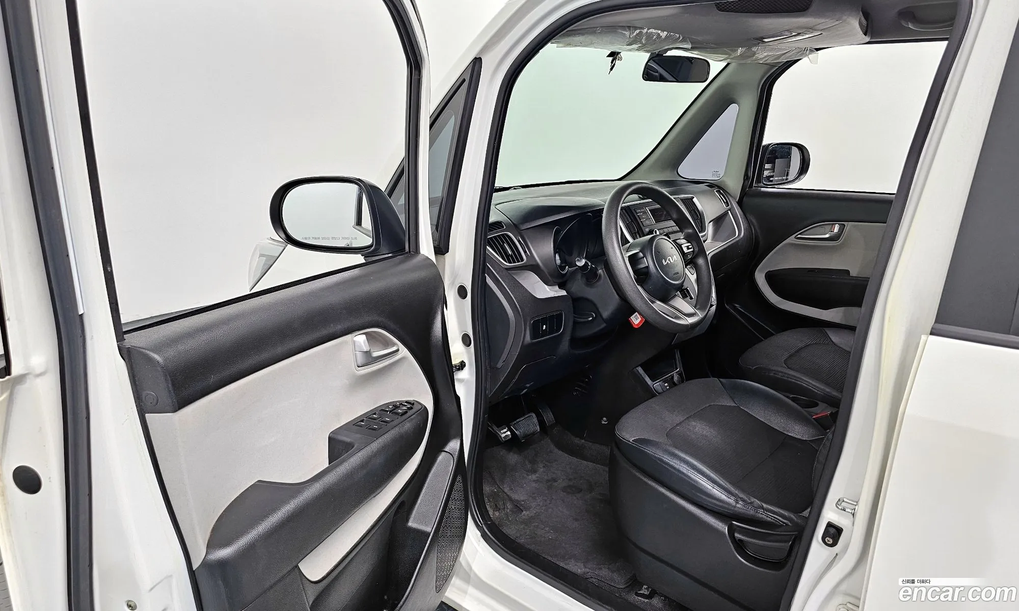 Kia Ray 2021 KNACF911BNT285395 — 18