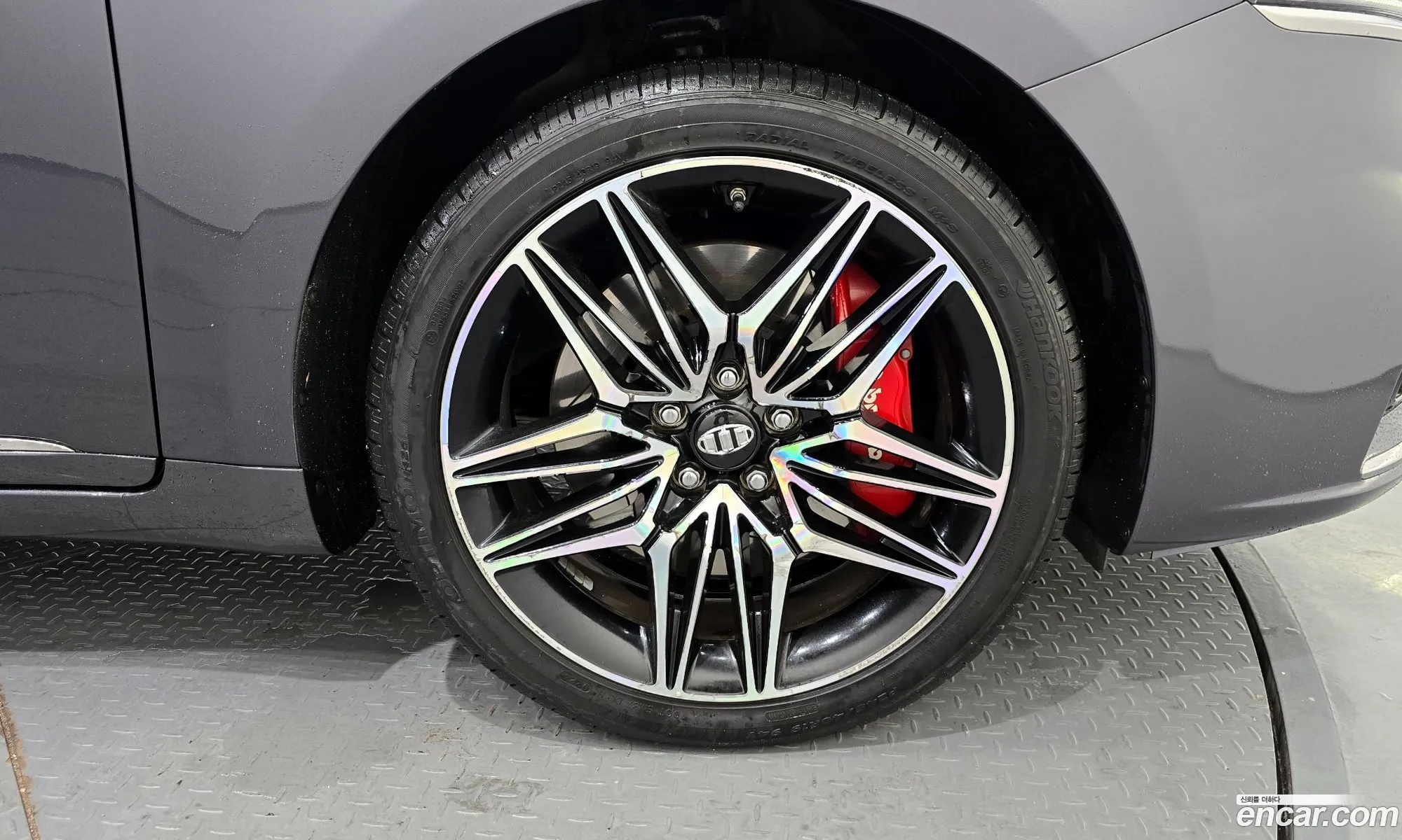 Kia K7 2016 — 19