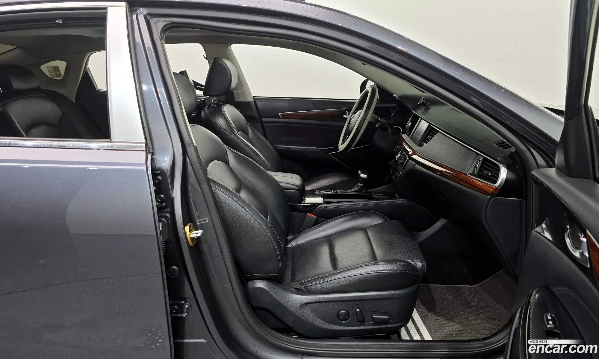 Kia K7 2016 — 16