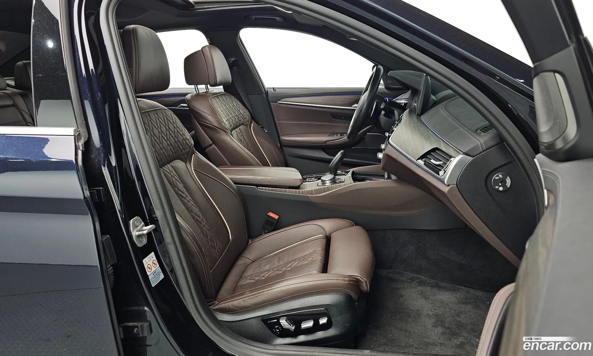 BMW 5 Series 2020 WBA71BH08MCE98268 — 3
