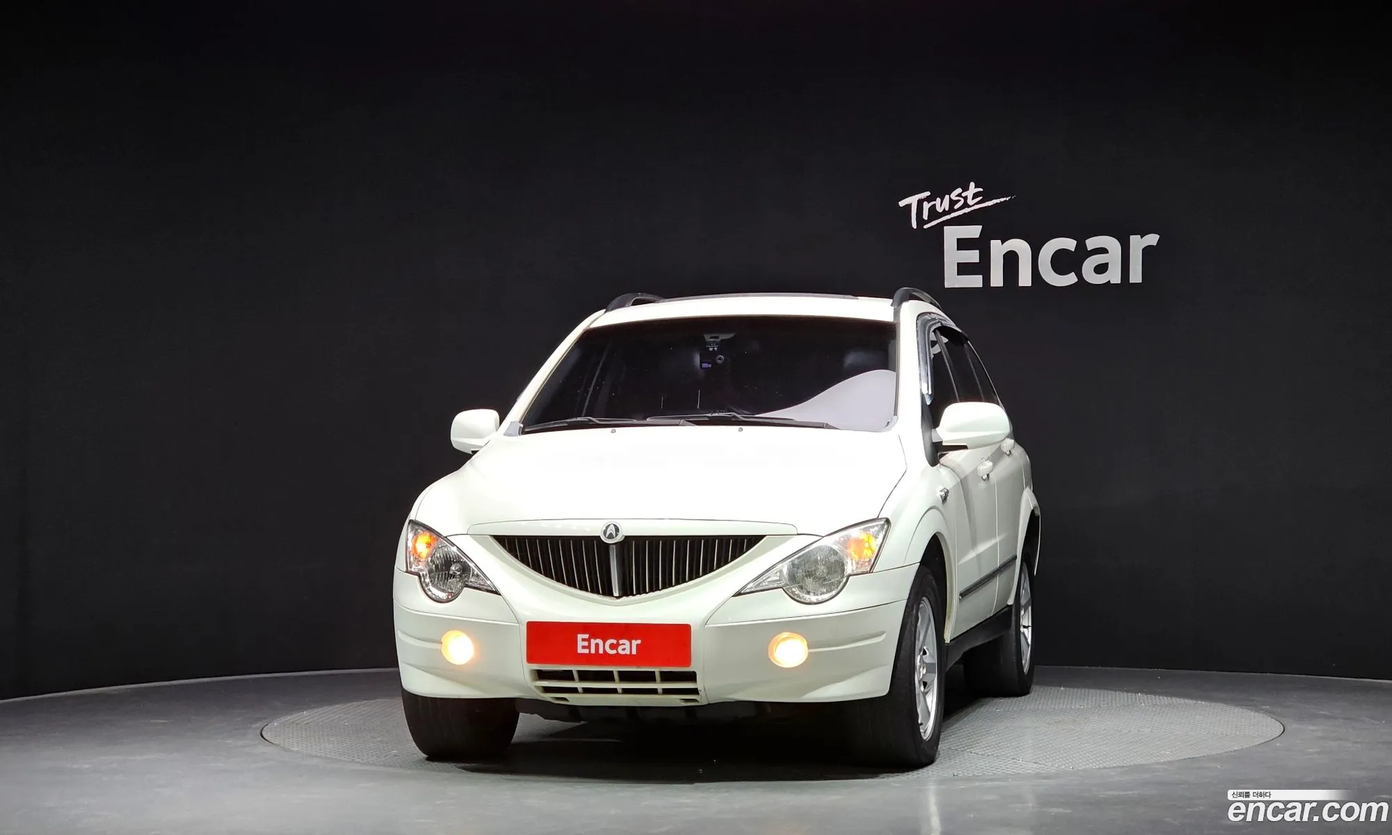 KG Mobility (SsangYong) Actyon 2009 — 3