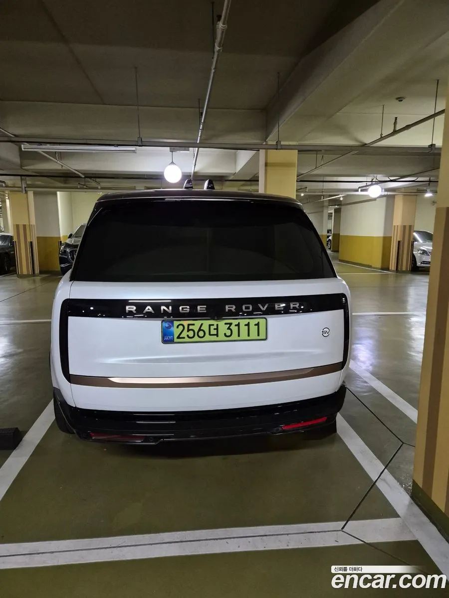 Land Rover Range Rover 2024 — 3