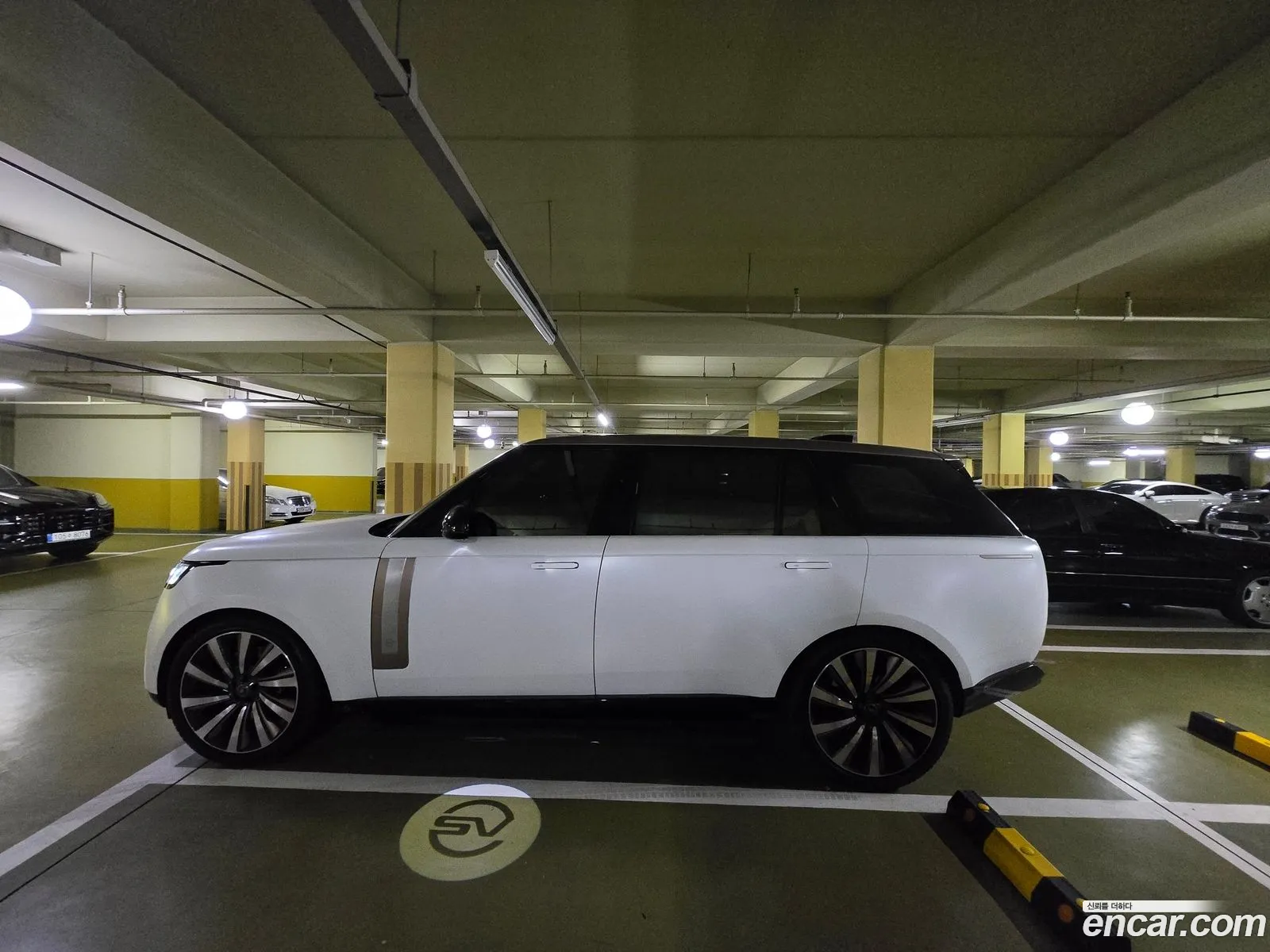 Land Rover Range Rover 2024 — 5
