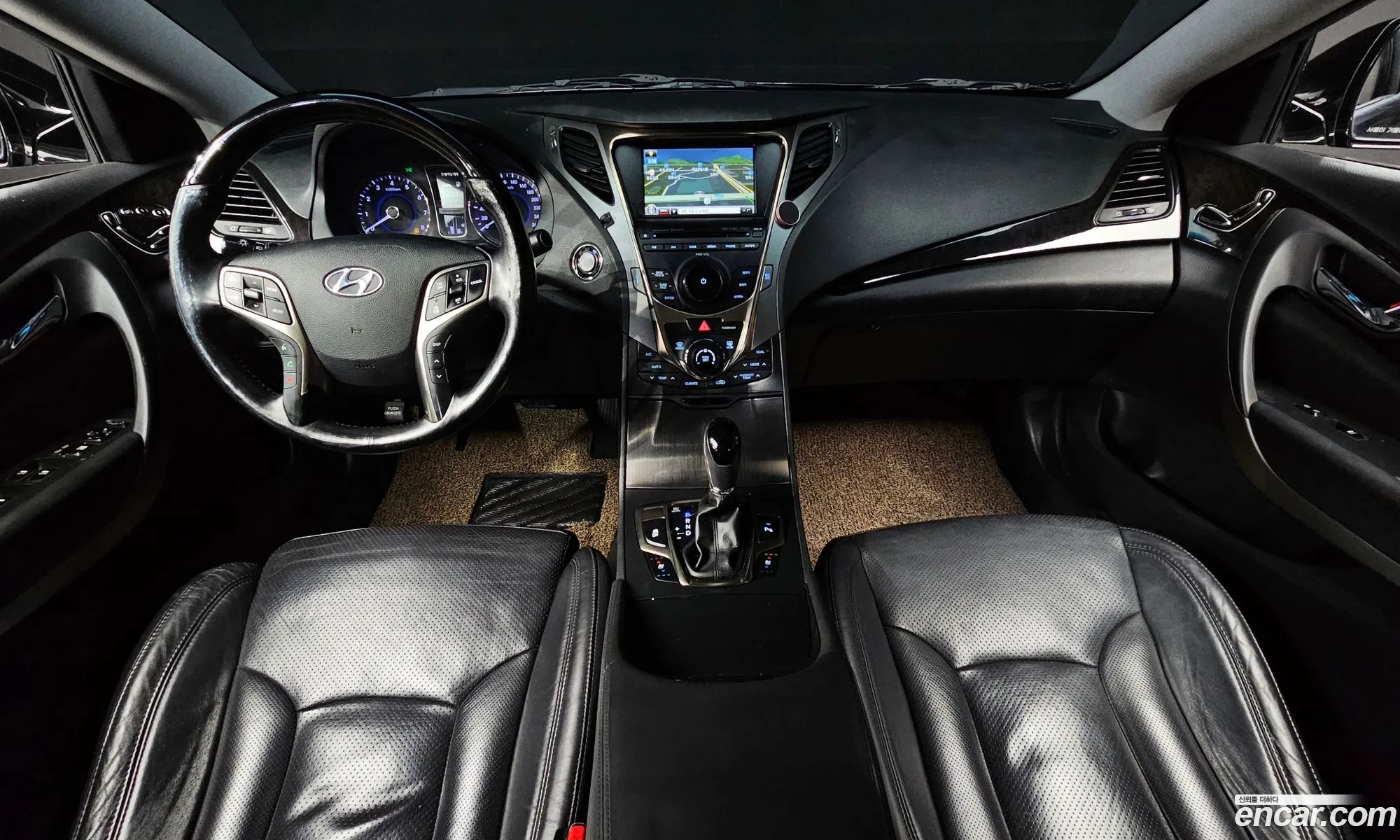 Hyundai Grandeur HG 2013 — 14