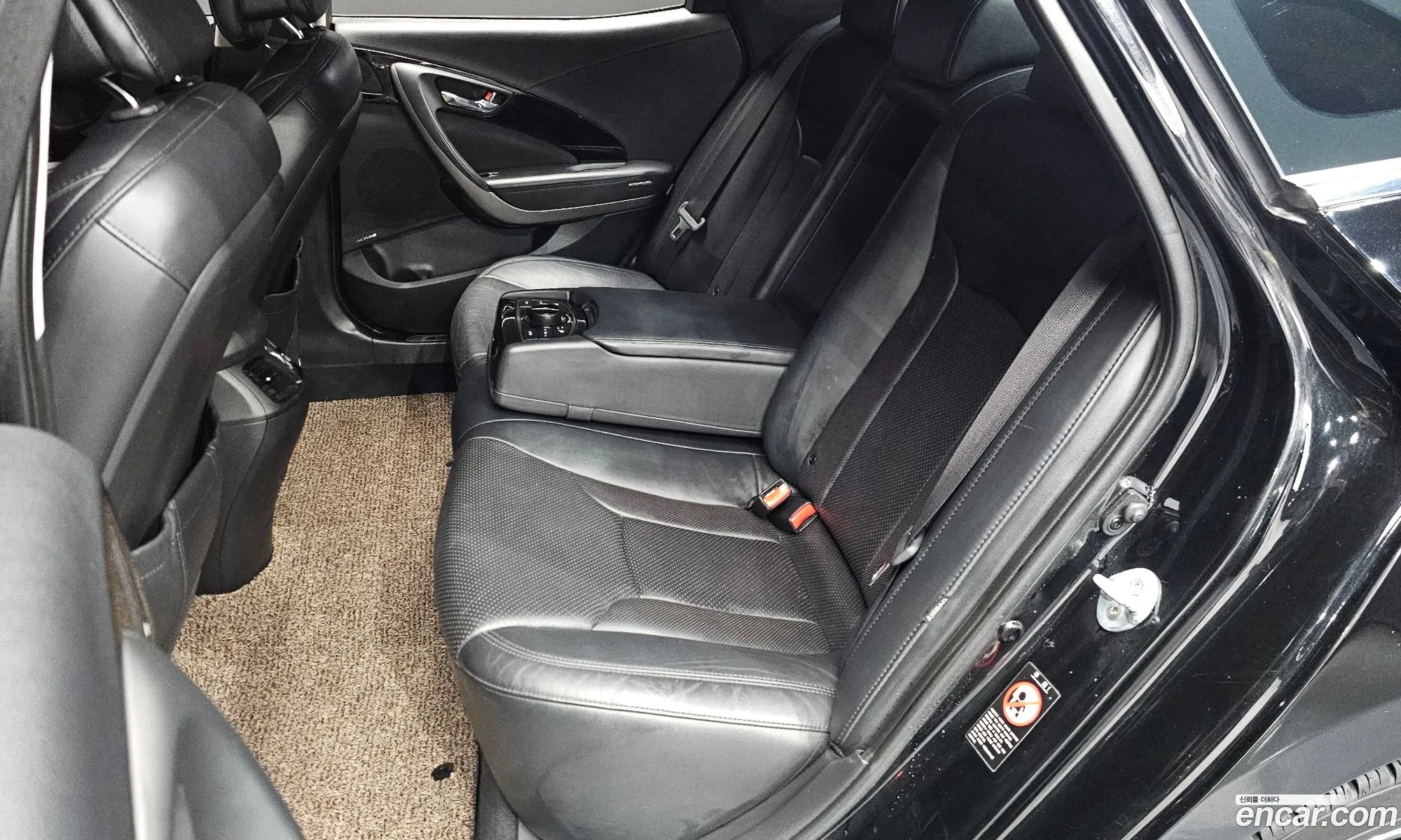 Hyundai Grandeur HG 2013 — 15