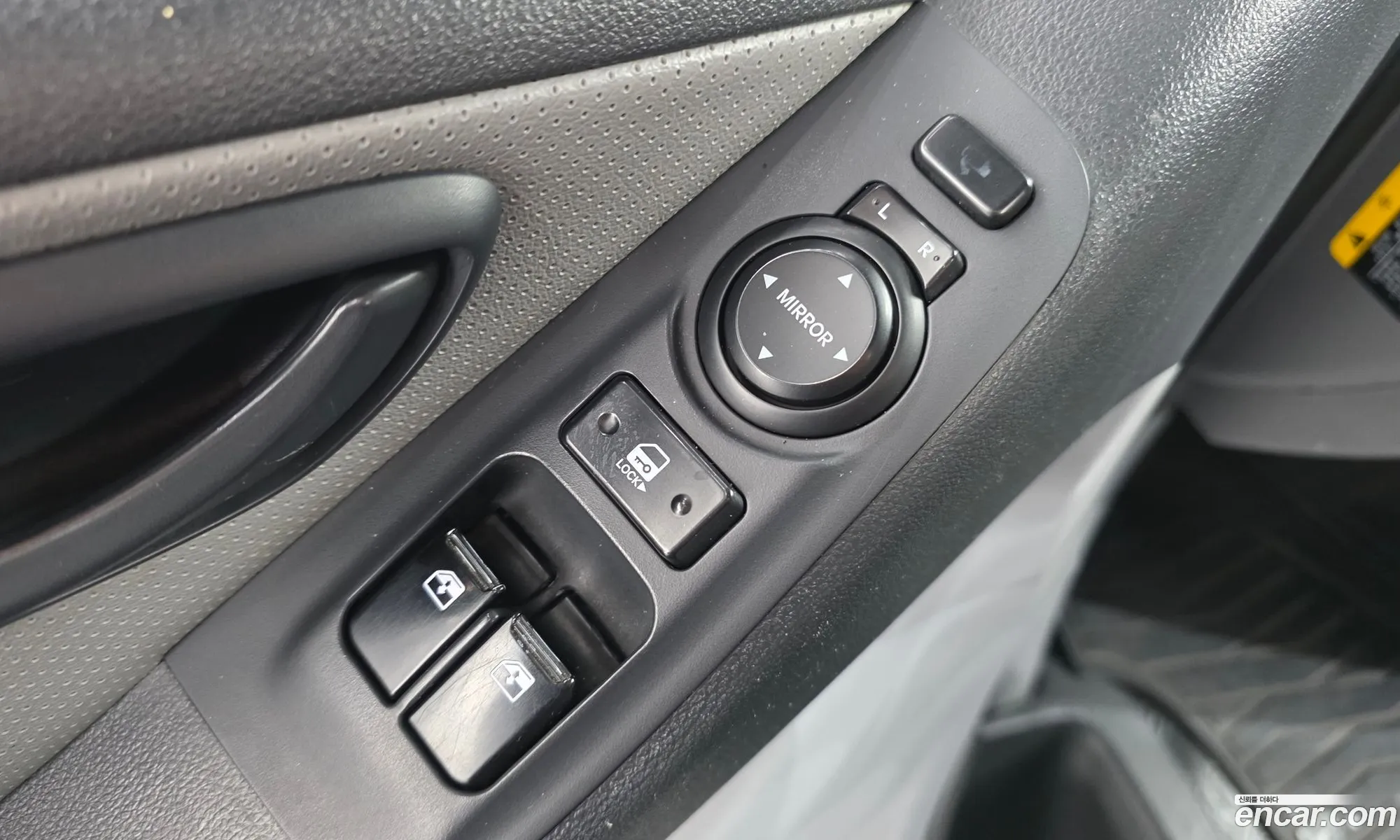 Hyundai Grand Starex 2016 — 15