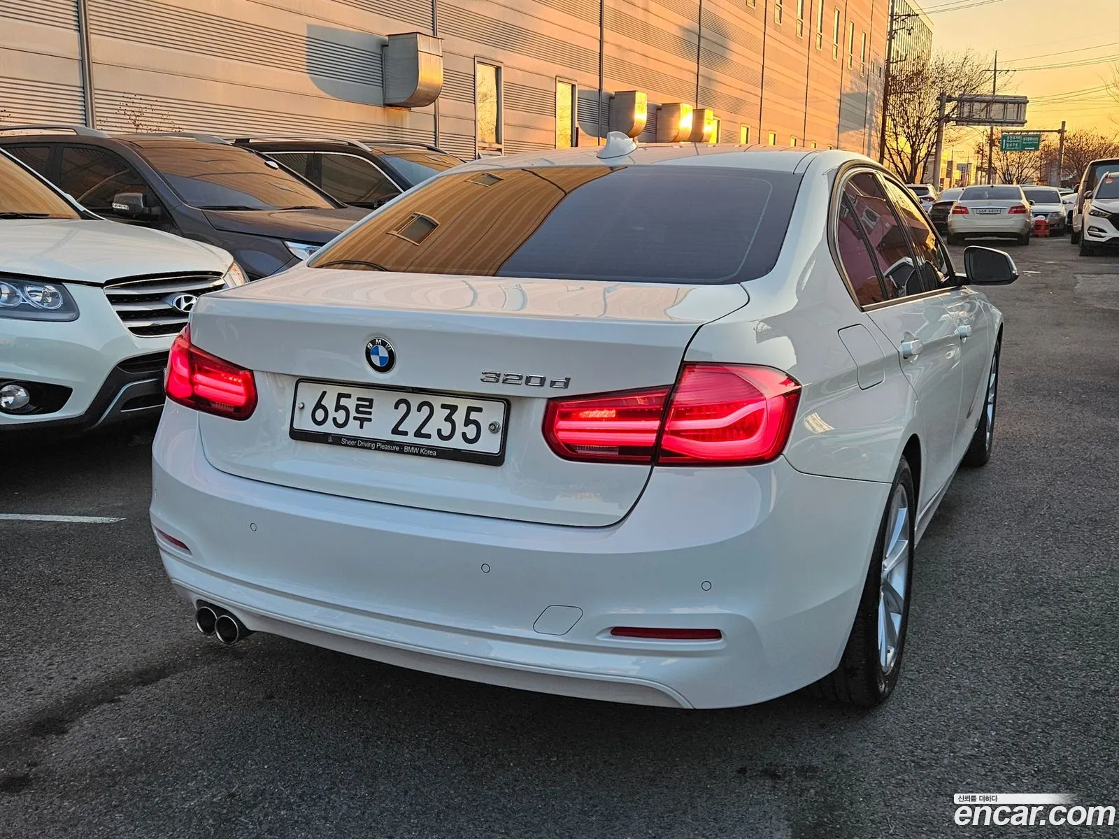 BMW 3 Series 2018 — 14