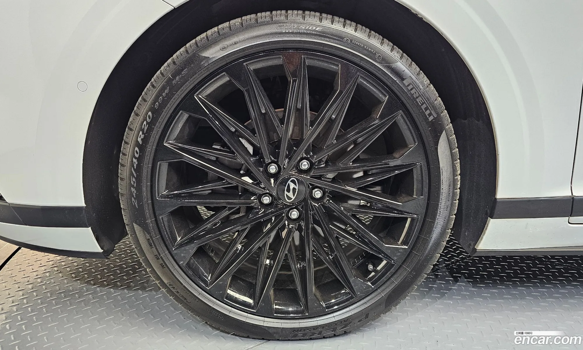 Hyundai Grandeur 2023 — 3