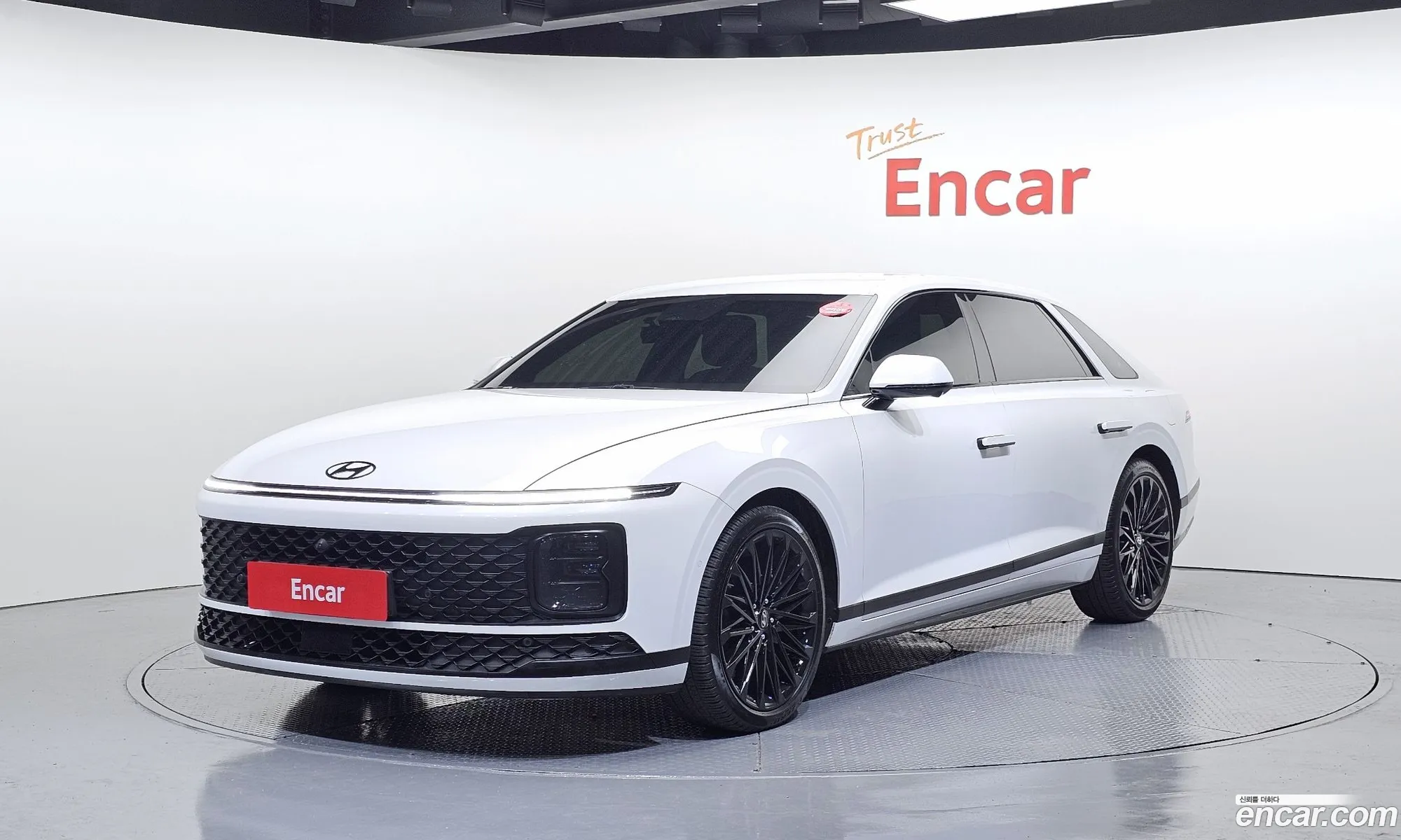 Hyundai Grandeur 2023 — 13
