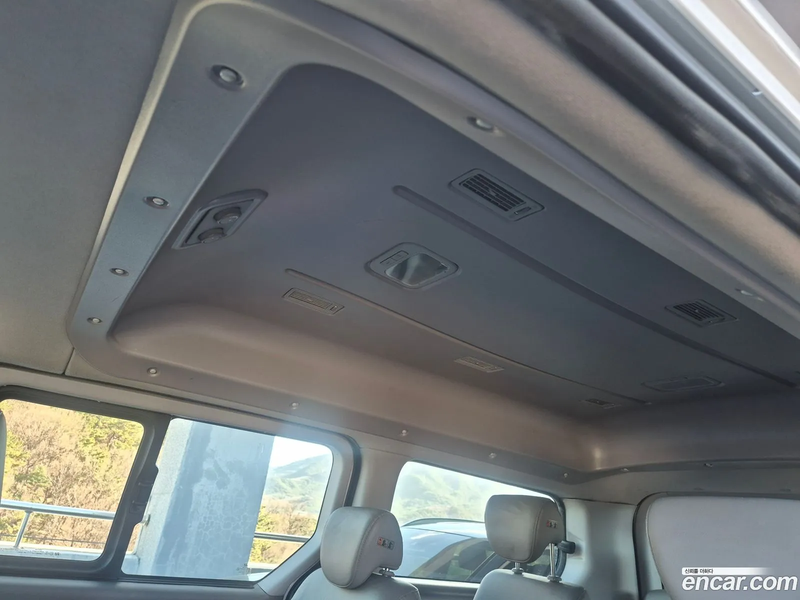 Hyundai Grand Starex 2018 — 11