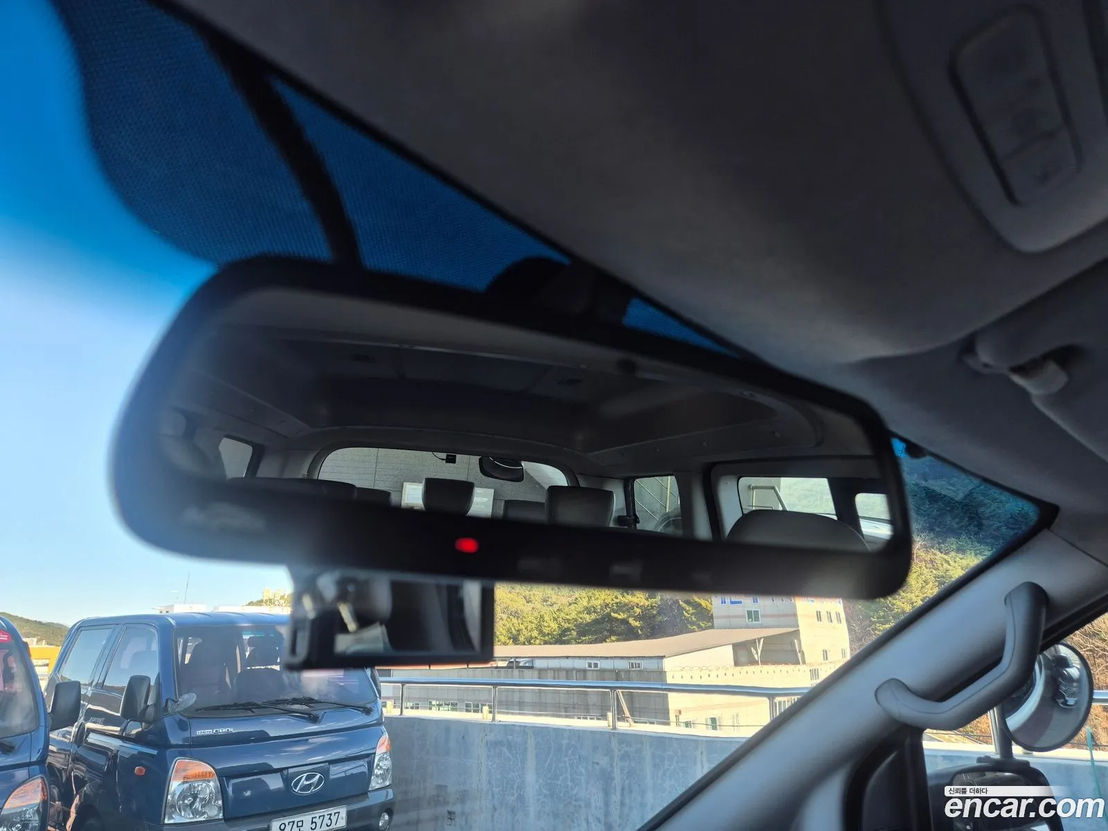 Hyundai Grand Starex 2018 — 10