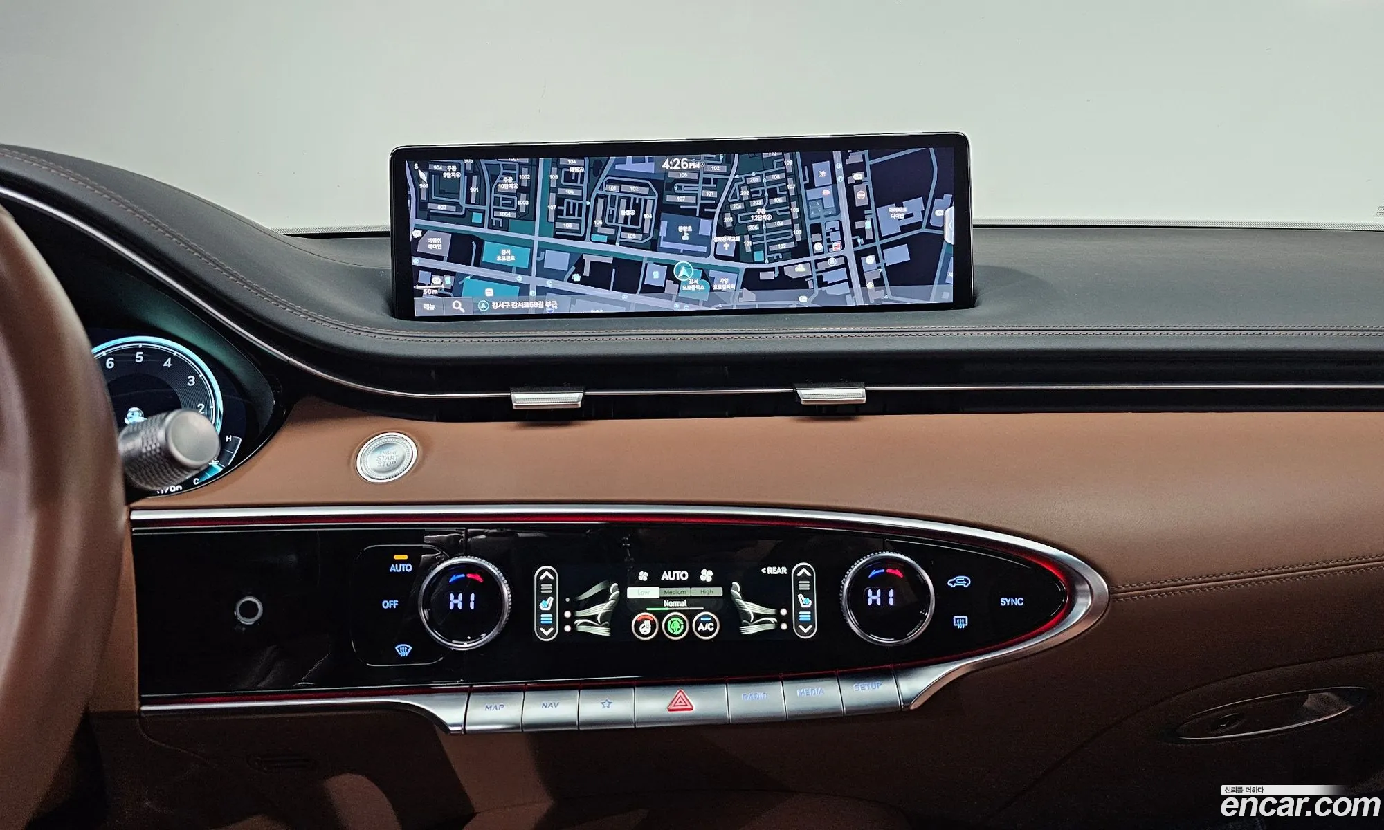 Genesis GV70 2021 — 9