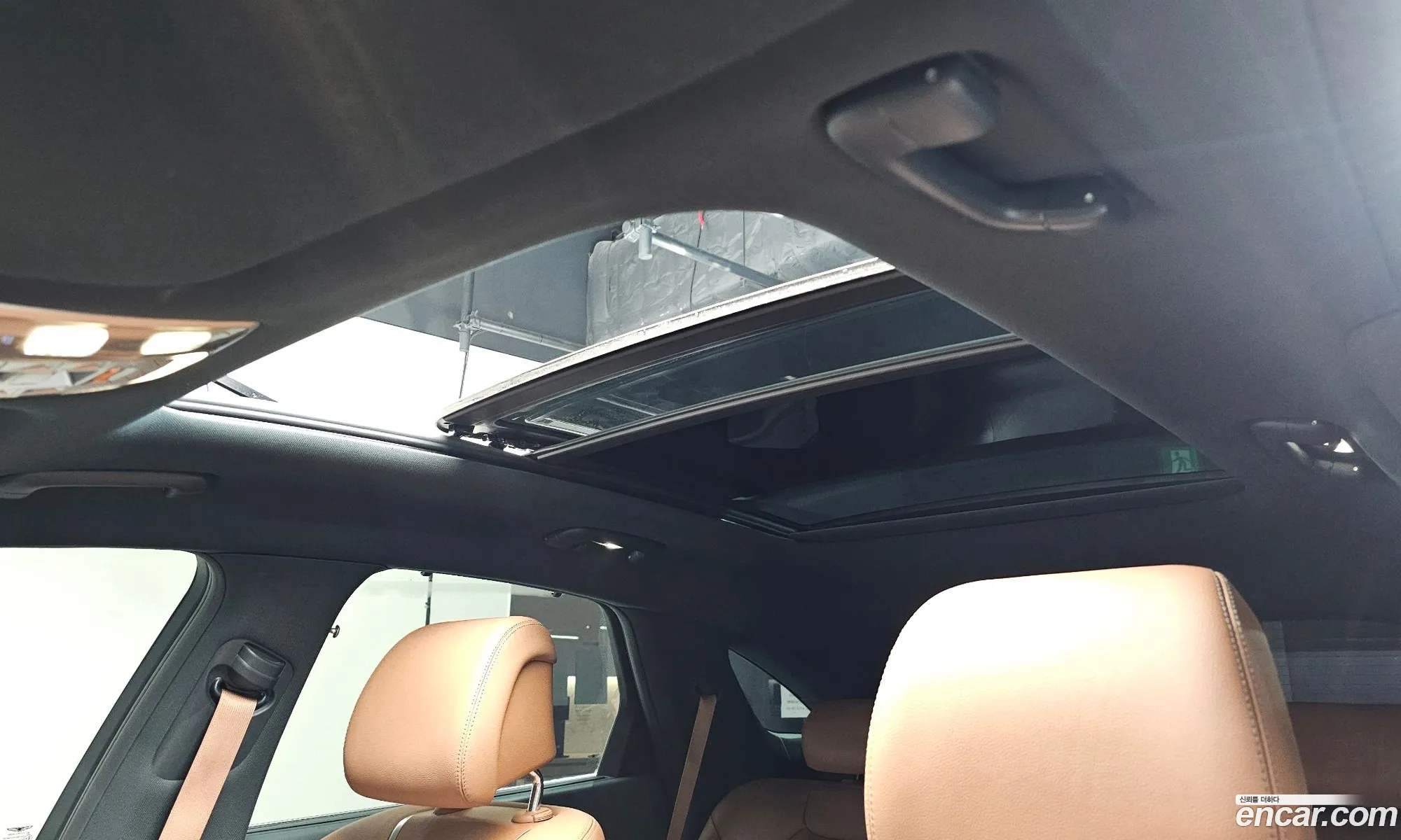Genesis GV70 2021 — 15