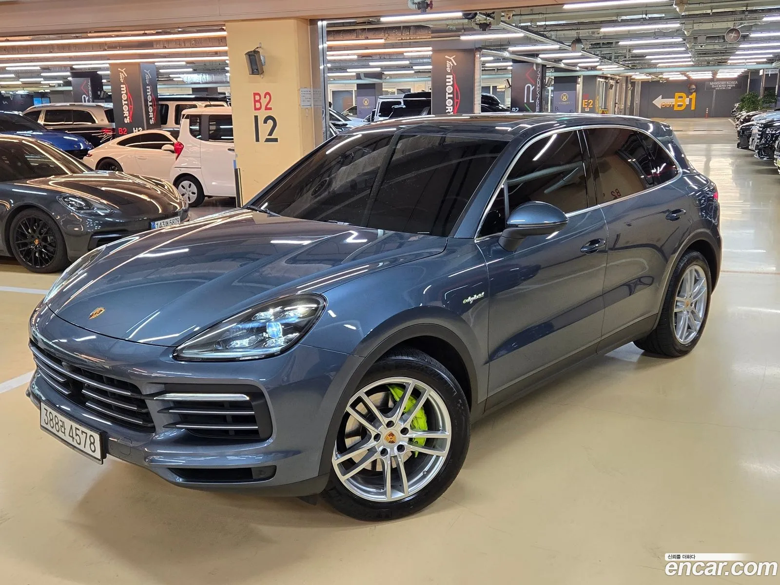 Porsche Cayenne 2020 — 18