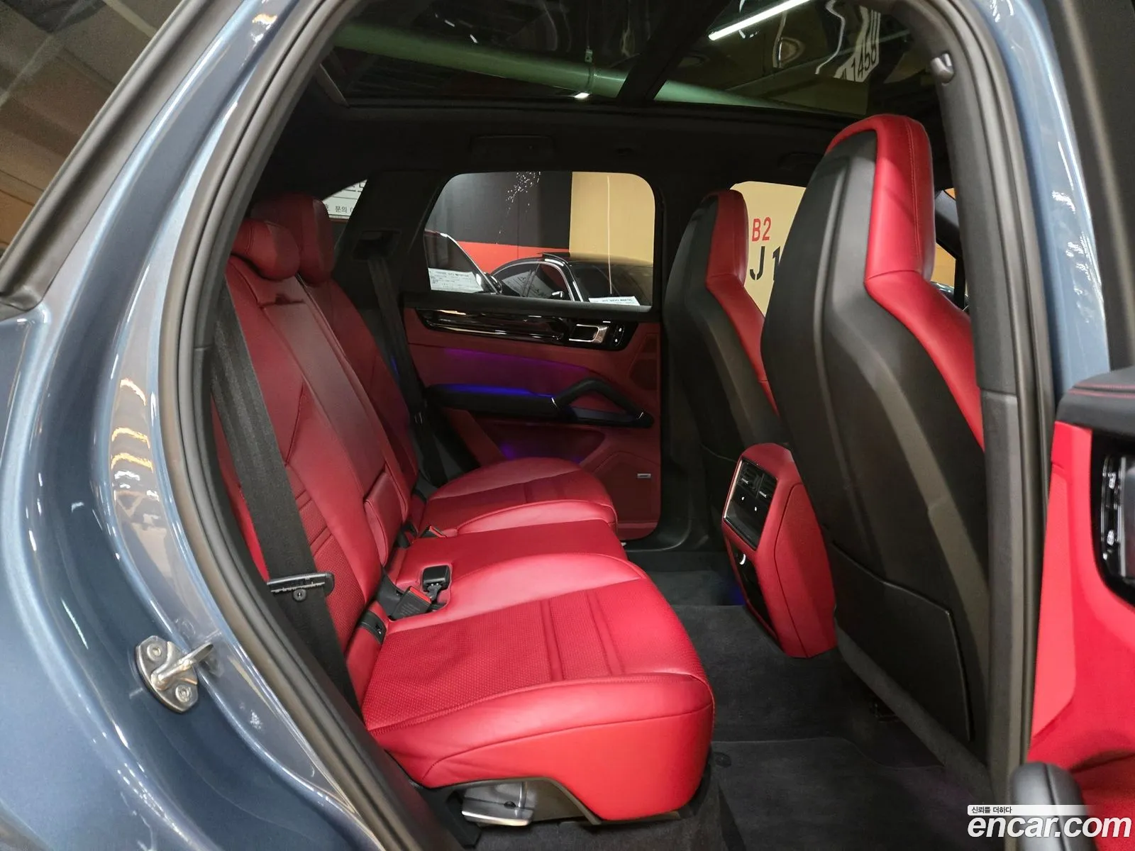 Porsche Cayenne 2020 — 11