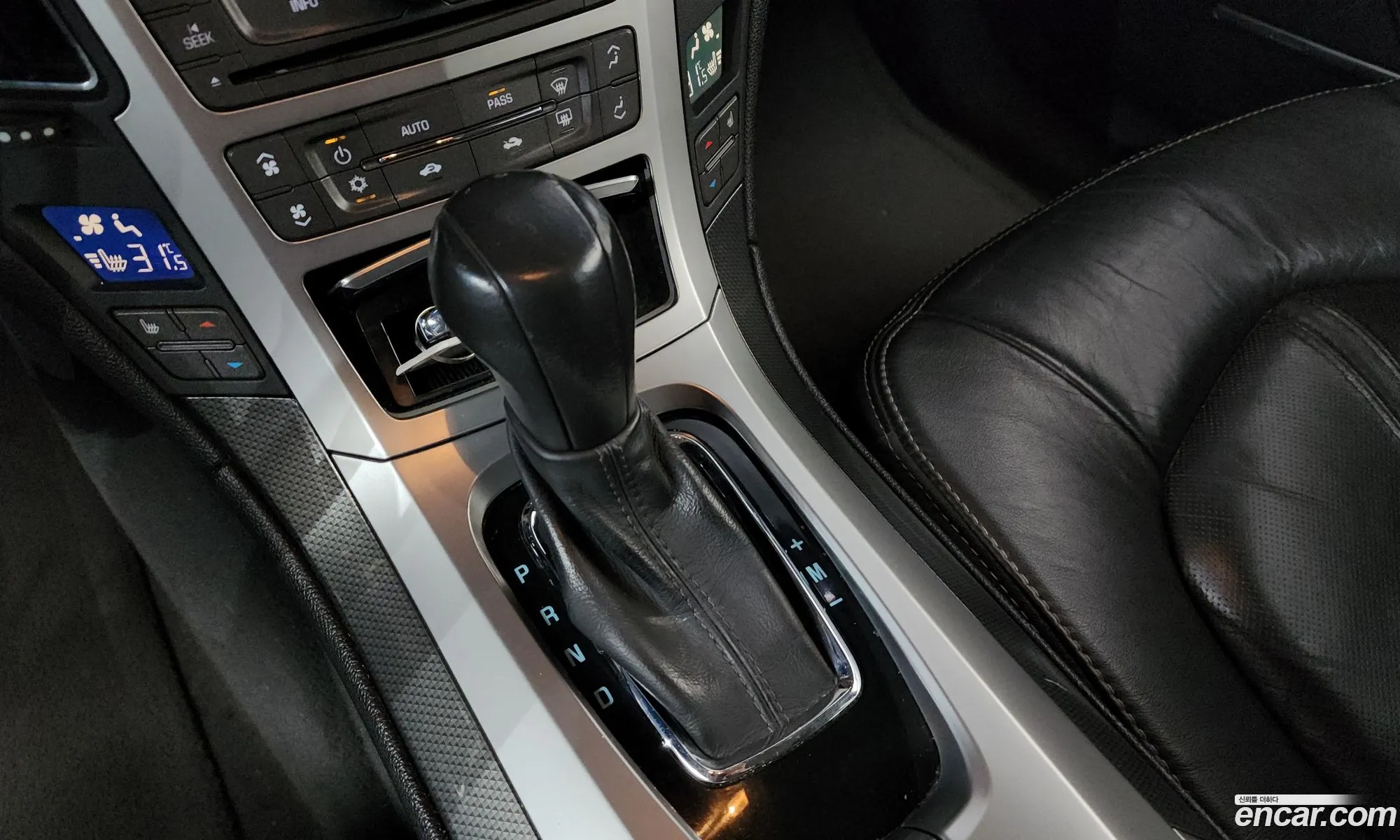 Cadillac CTS 2012 1G6D95E57C0156021 — 10