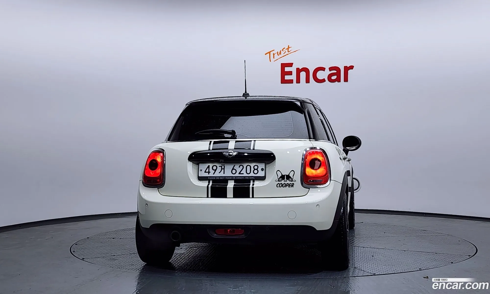 Mini Cooper 2017 — 15
