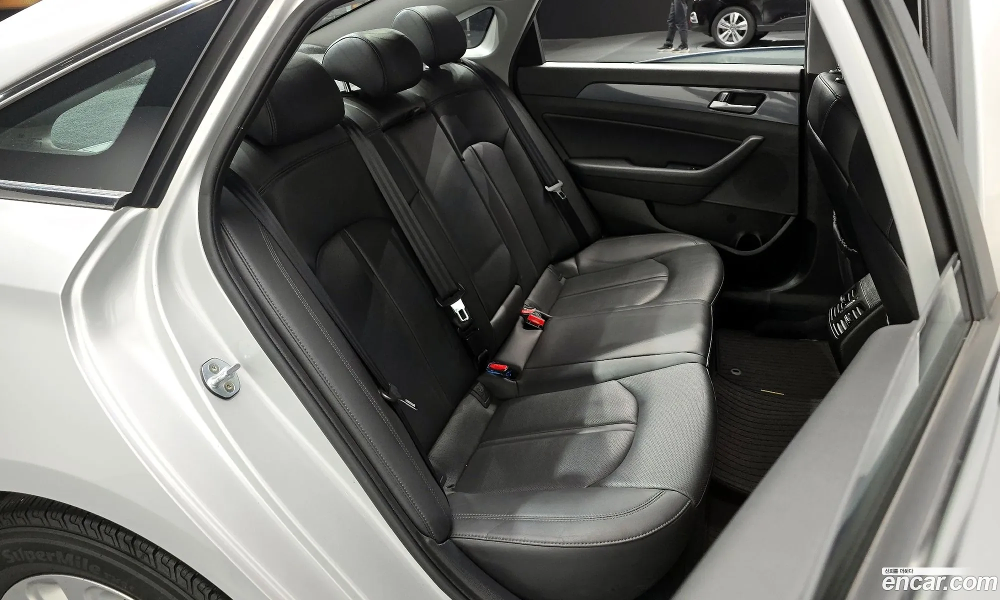 Hyundai LF Sonata Hybrid 2016 — 15