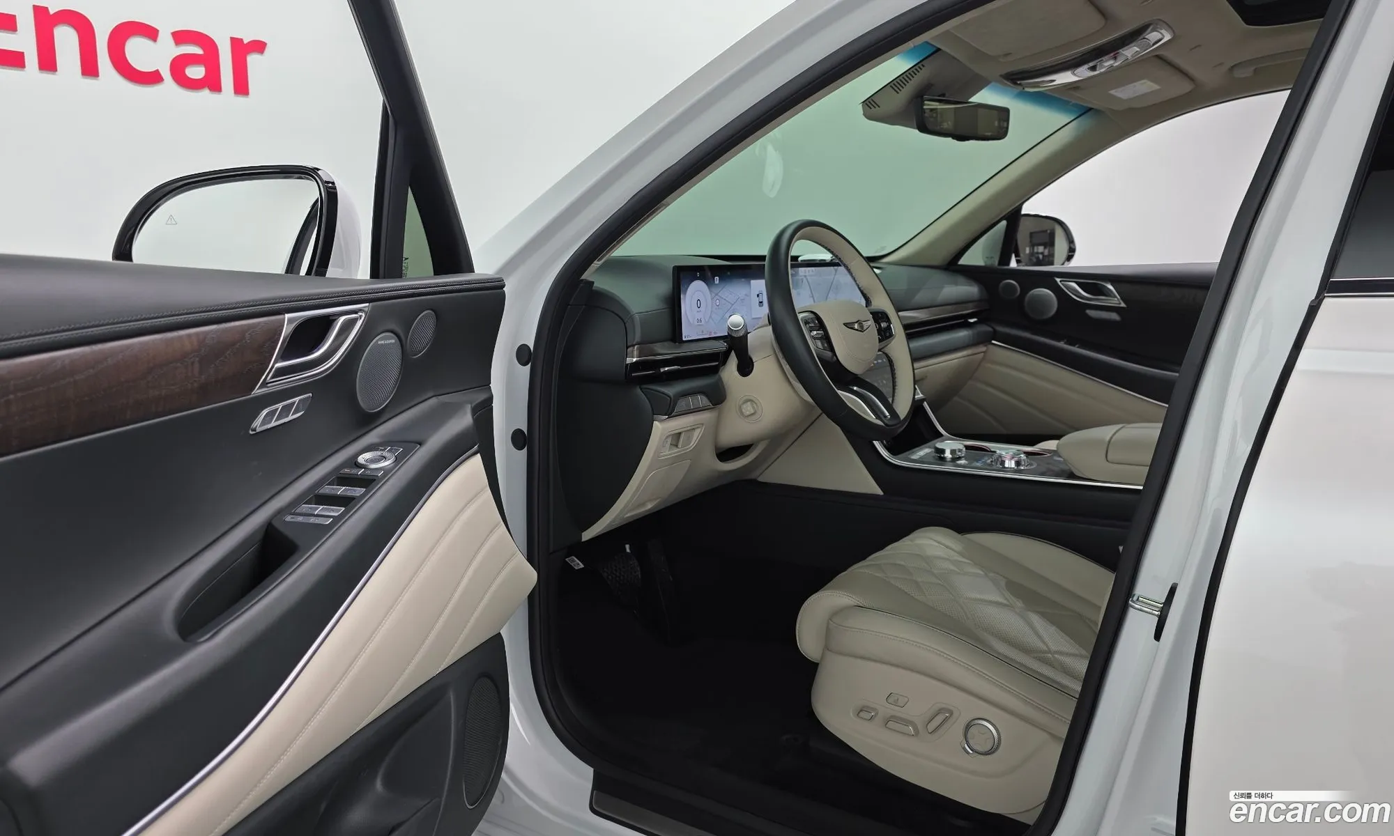 Genesis GV80 2023 — 12