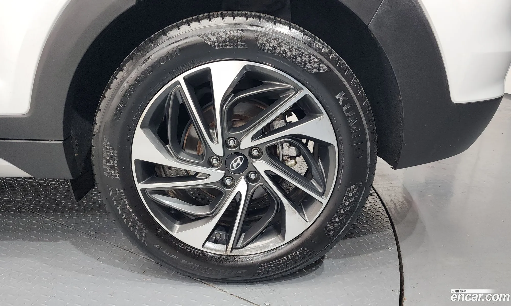 Hyundai Tucson 2018 — 19