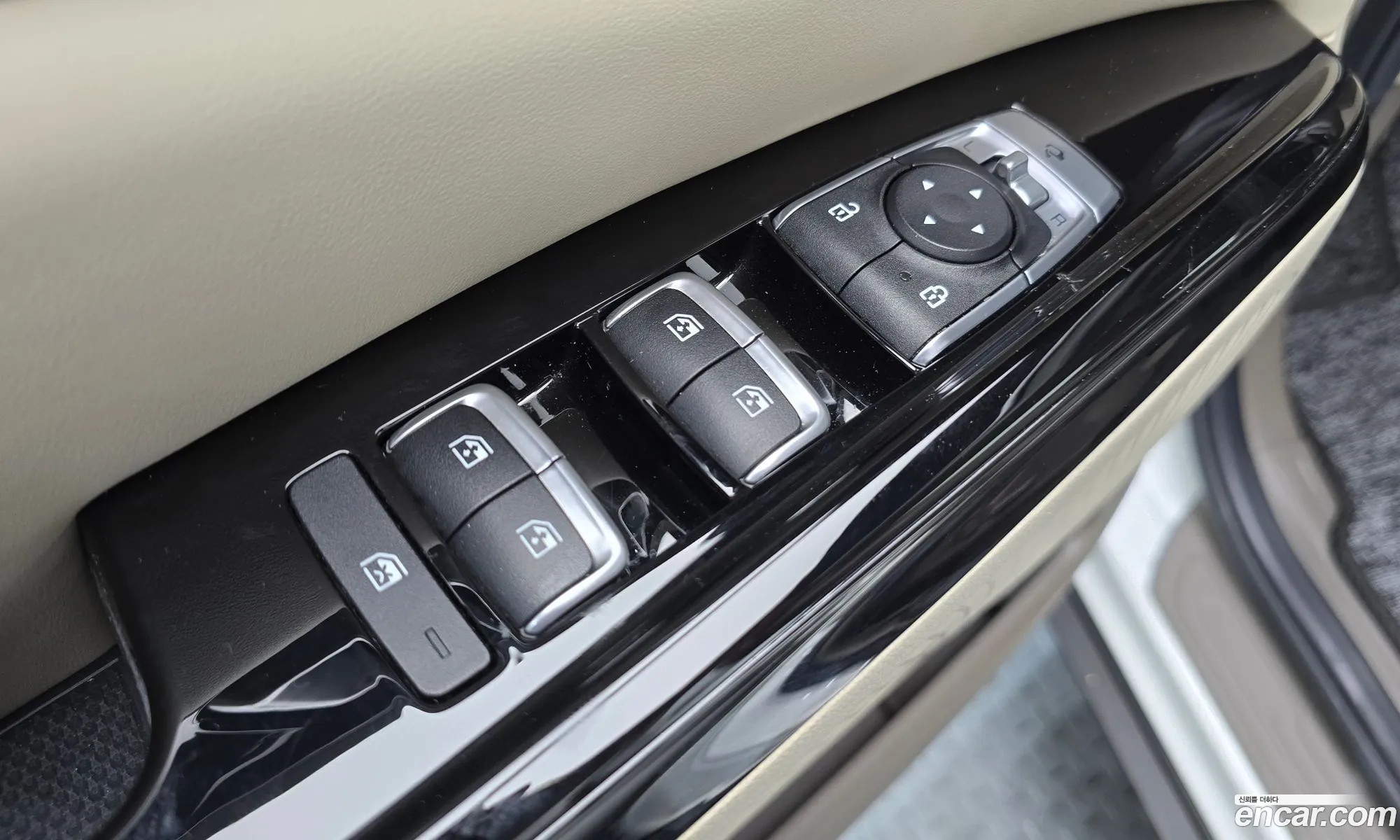 Kia Carnival 2021 KNANC813BMS046995 — 15