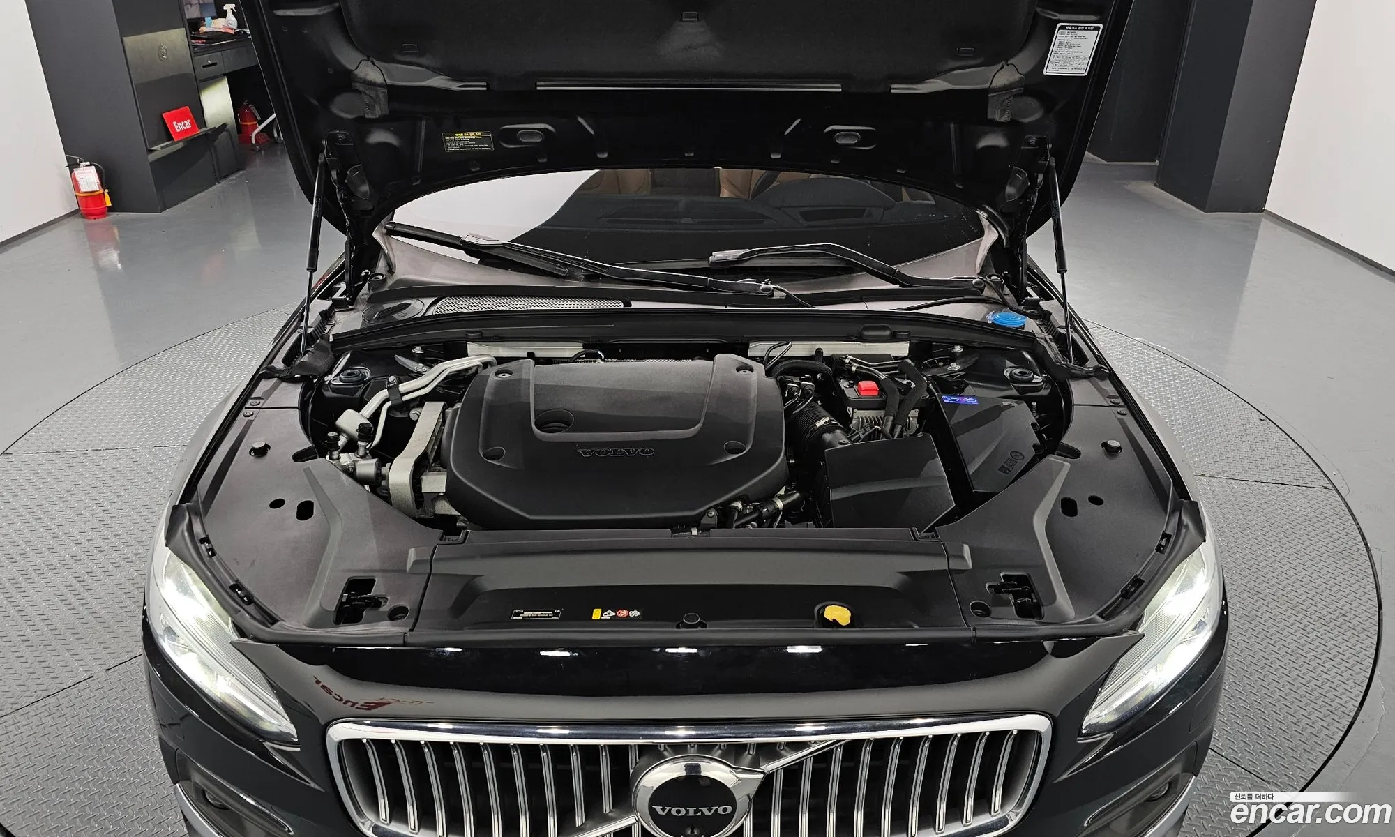 Volvo S90 2021 — 2