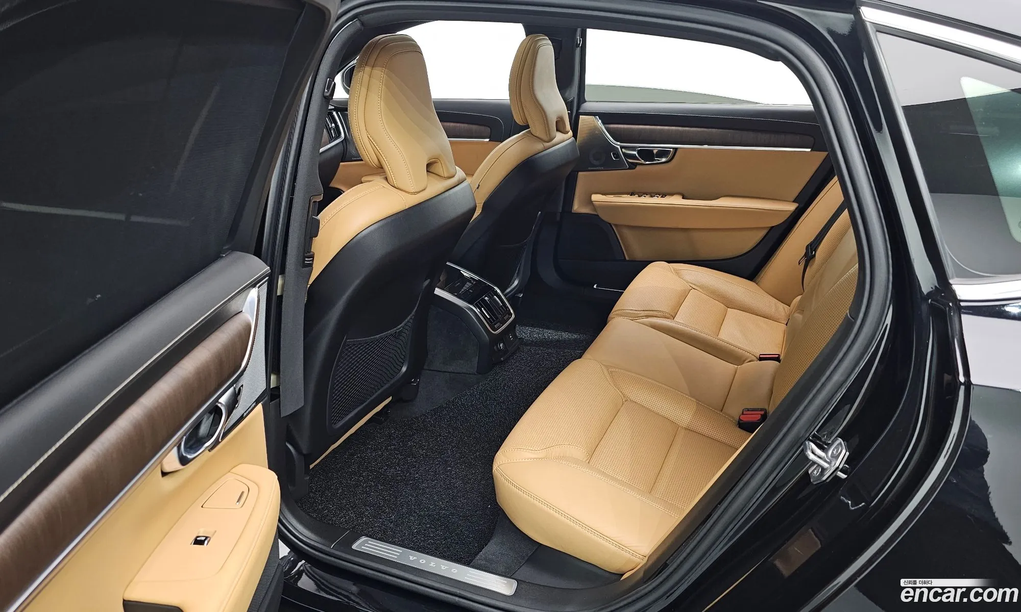 Volvo S90 2021 — 3