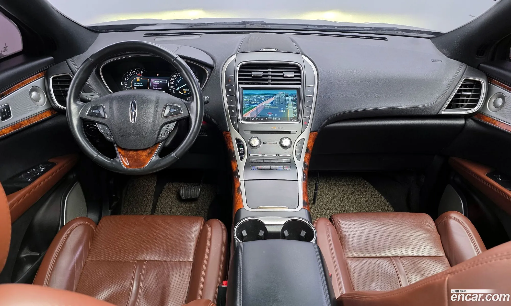 Lincoln MKX 2017 2LMPJ8LP5HBL37874 — 11