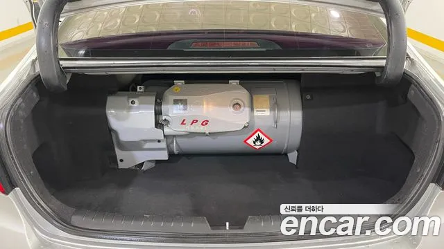 Hyundai LF Sonata 2014 — 9