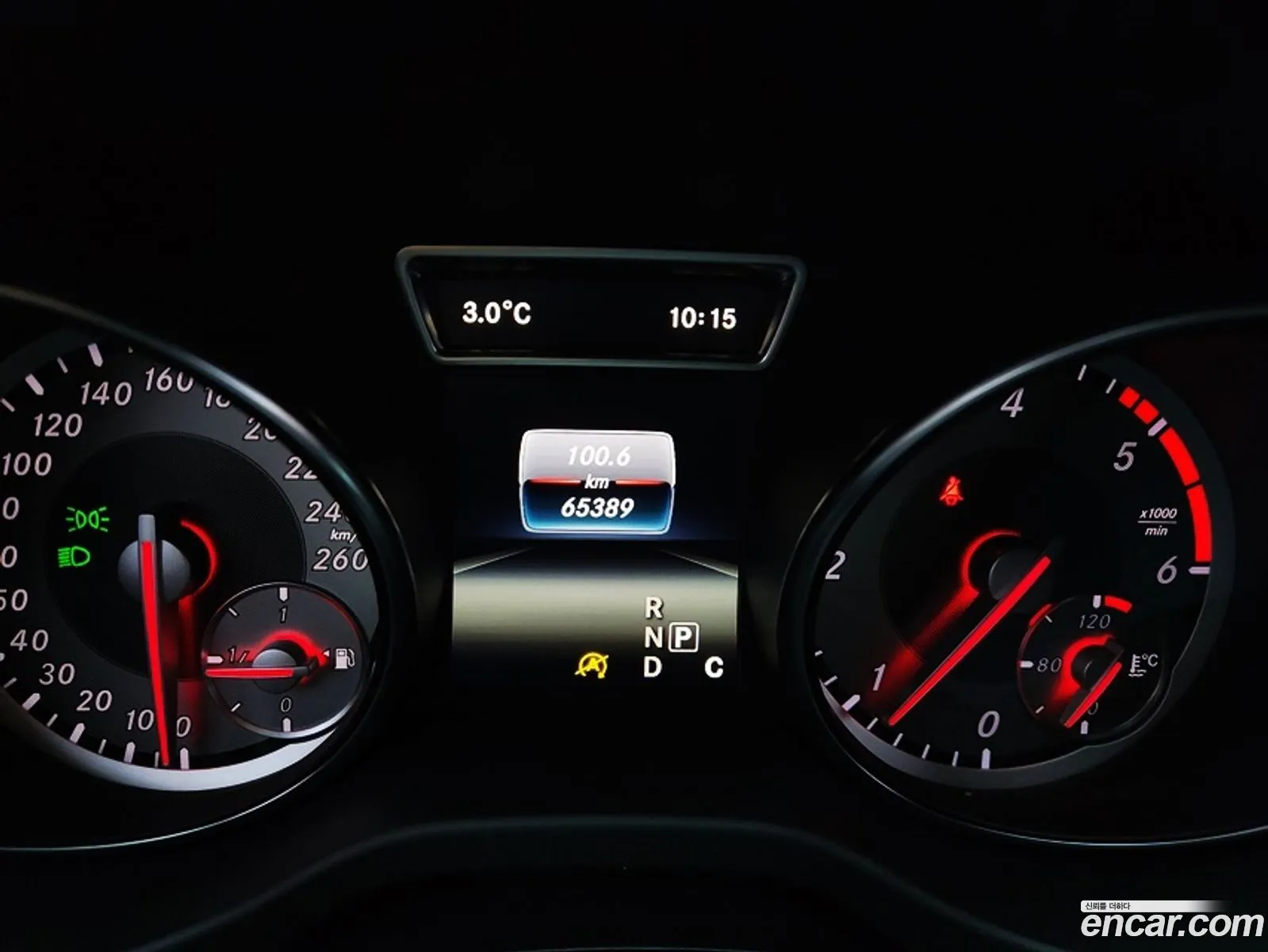 Mercedes-Benz CLA-Class C117 2016 — 17