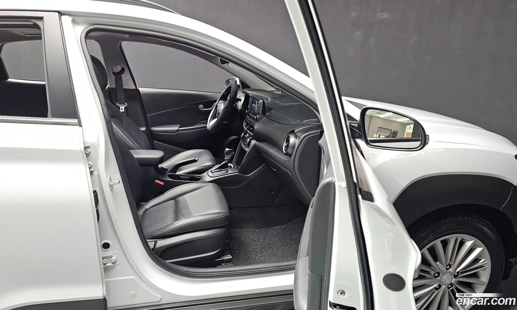 Hyundai Kona 2017 — 9