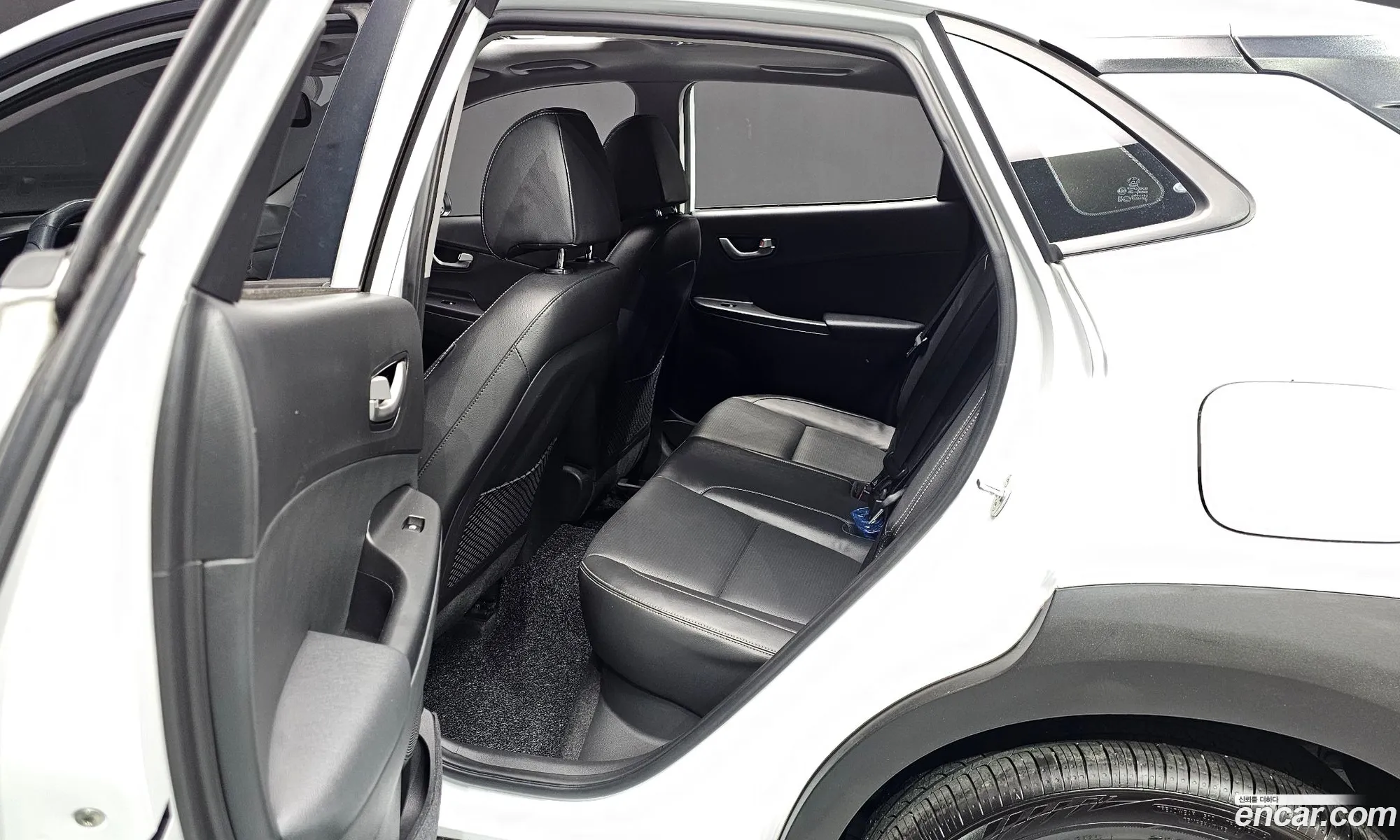 Hyundai Kona 2017 — 15