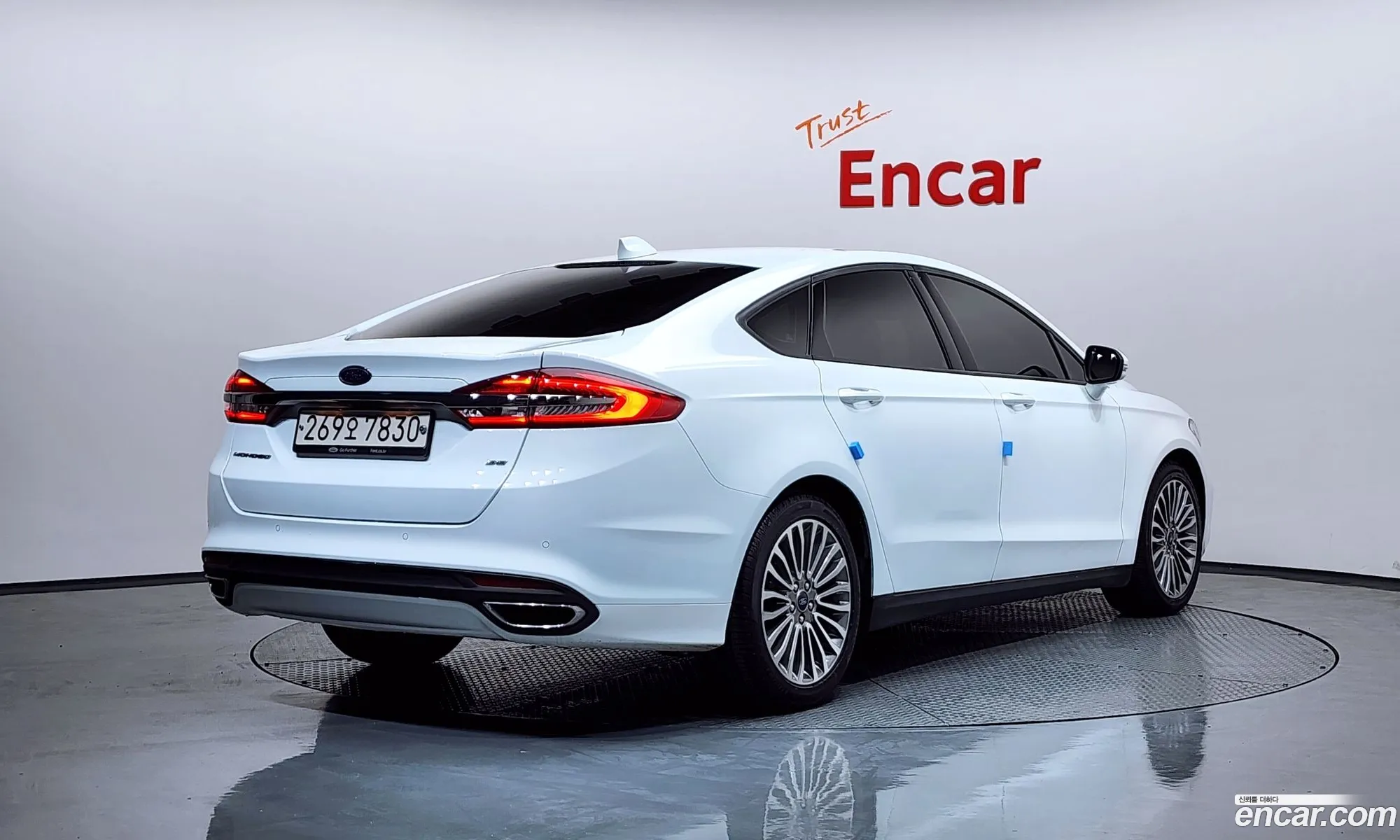 Ford Mondeo 2020 — 11