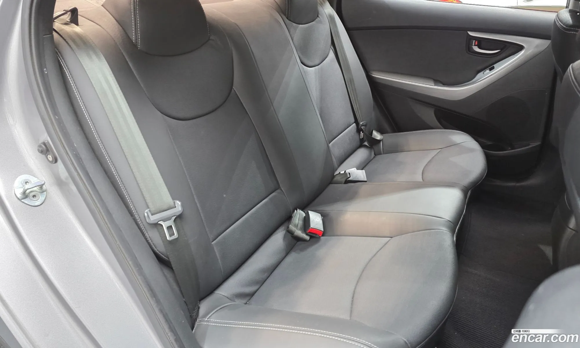 Hyundai Elantra MD 2010 — 9