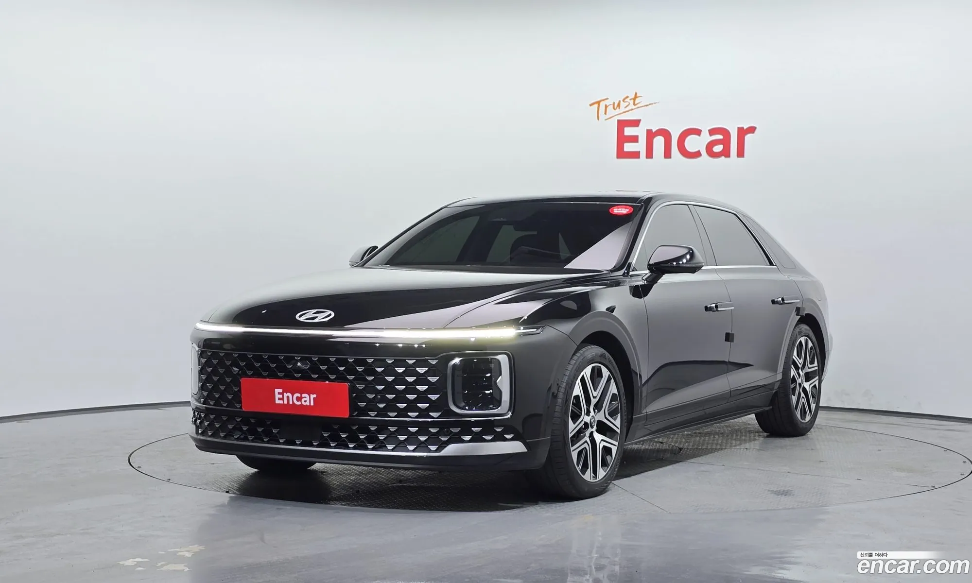 Hyundai Grandeur Hybrid 2023 — 4