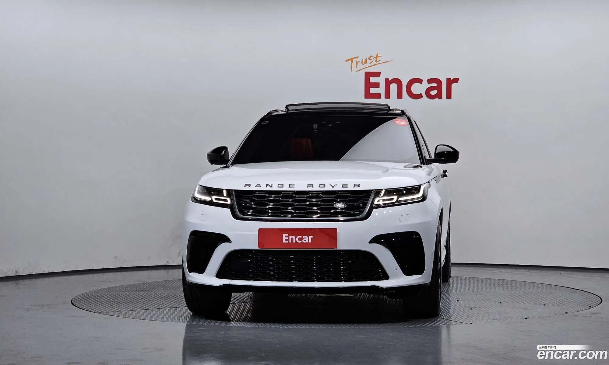 Land Rover Range Rover Velar 2019 SALYA2BEXKA237010 — 10