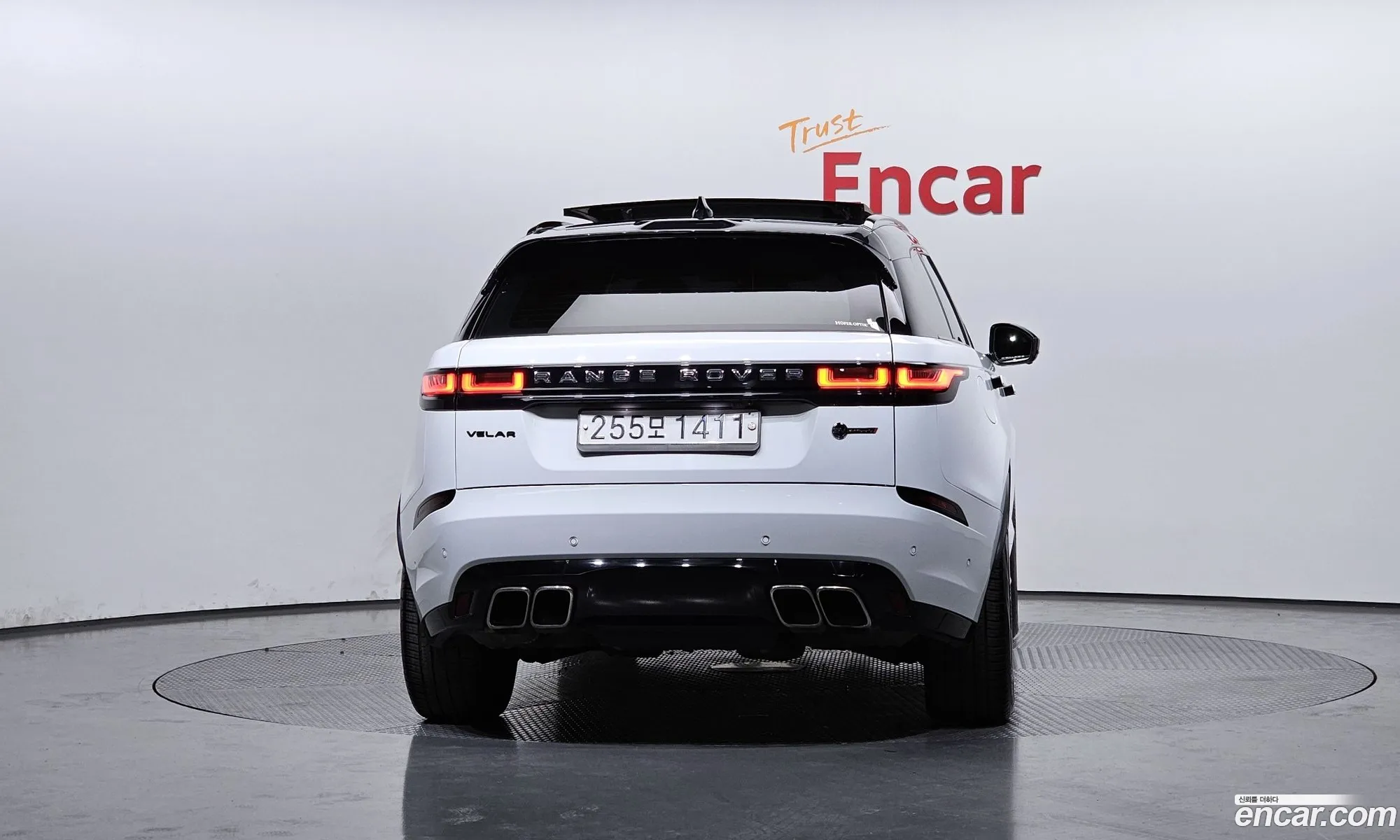 Land Rover Range Rover Velar 2019 SALYA2BEXKA237010 — 6
