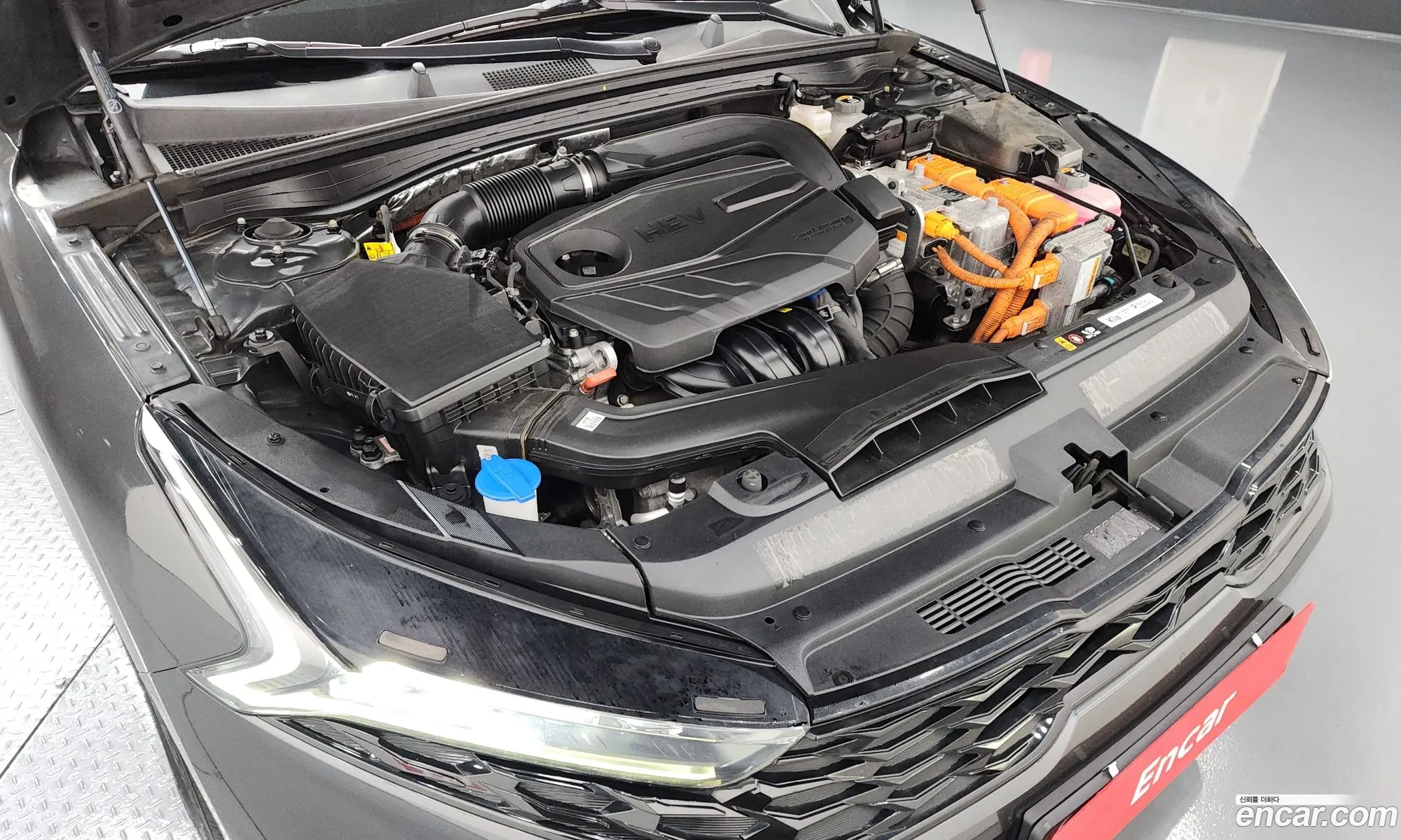 Kia K5 Hybrid