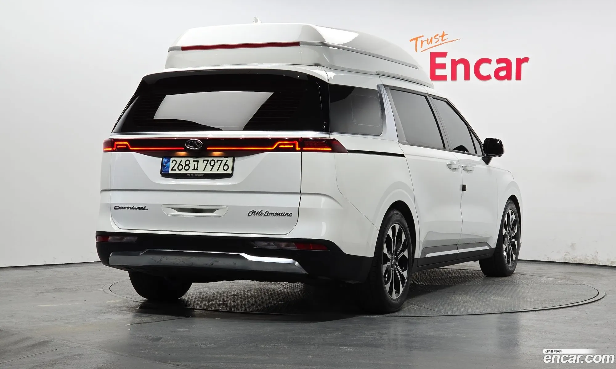 Kia Carnival 2021 — 4