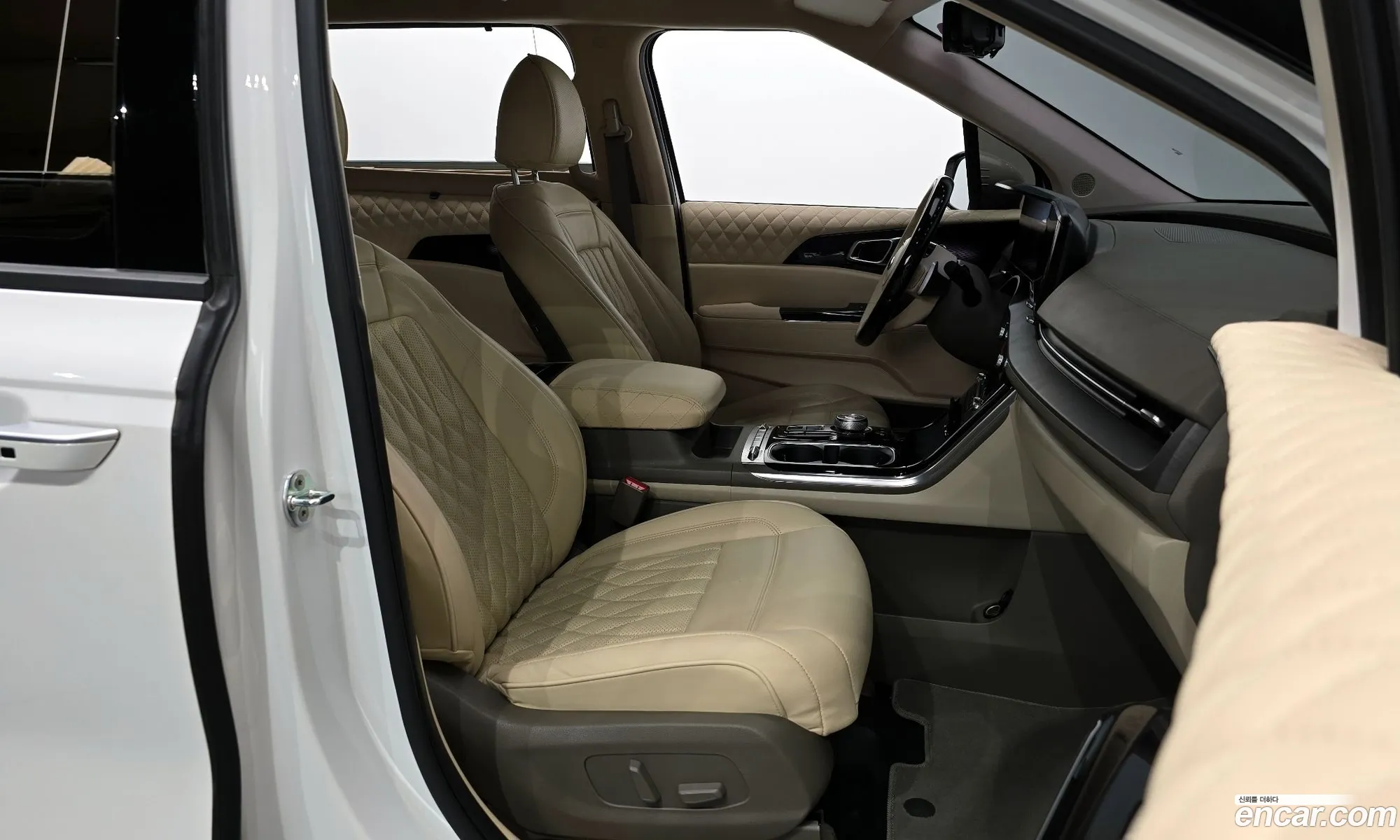 Kia Carnival 2021 — 6