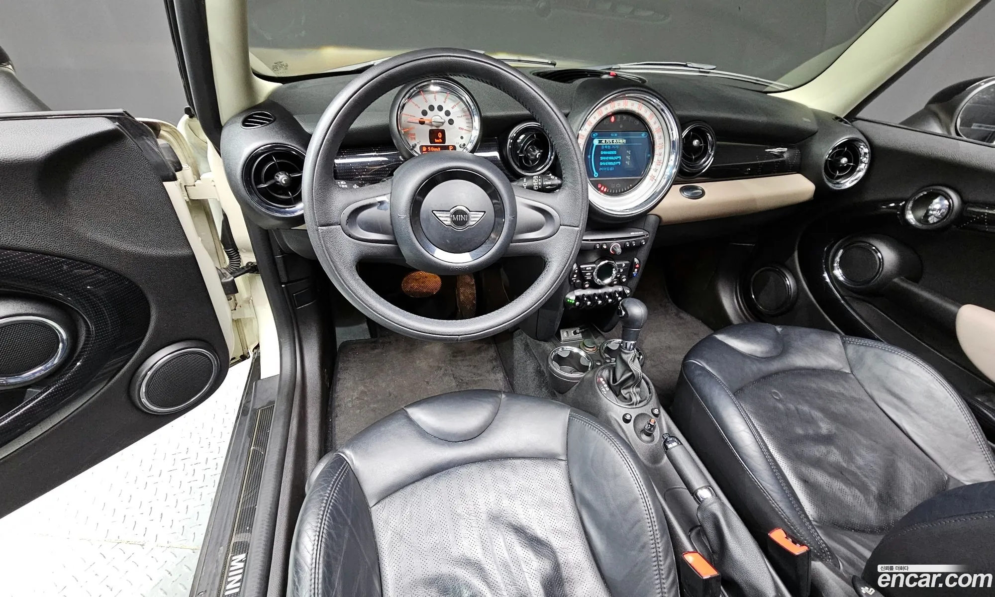 Mini Cooper 2012 WMWSU3102DT448836 — 17
