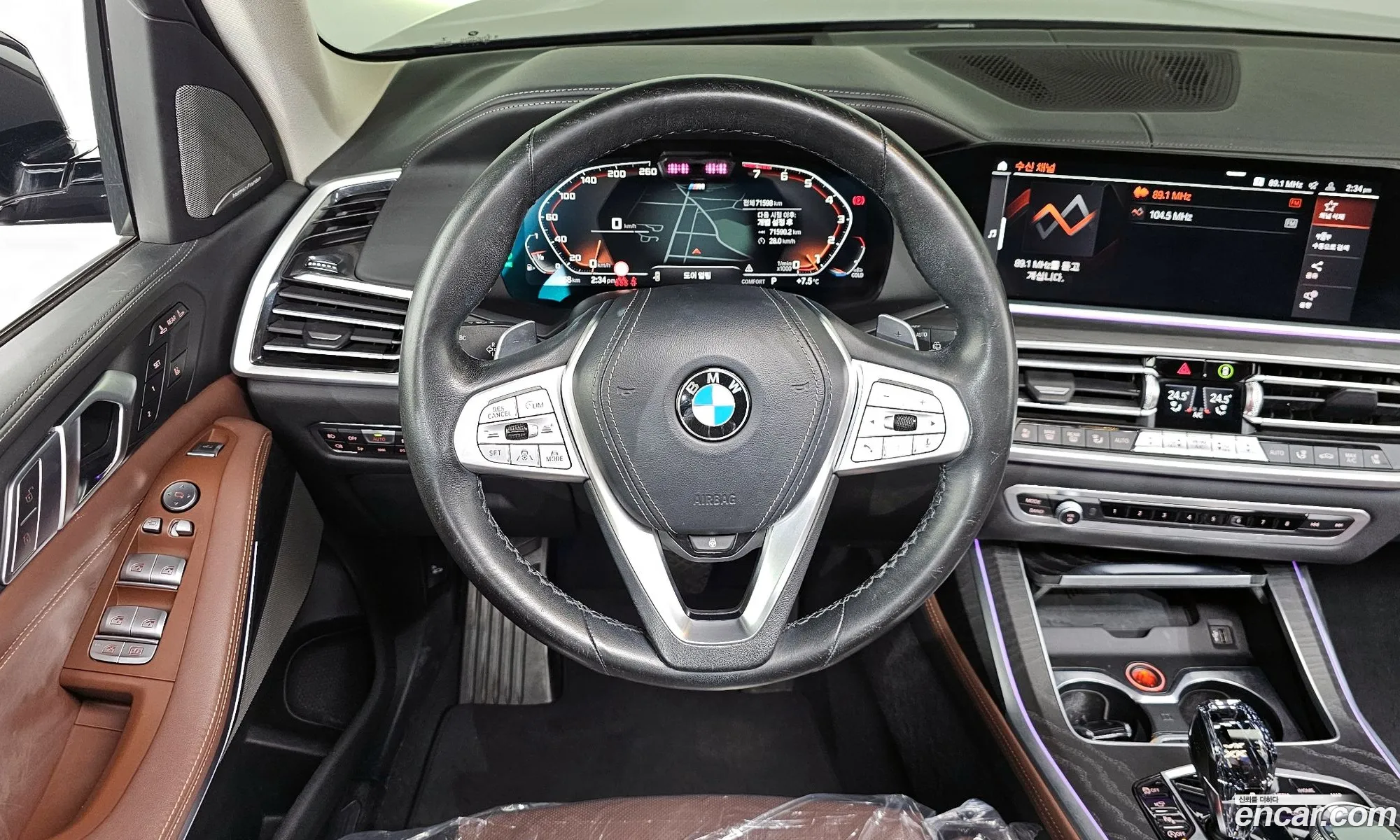 BMW X7 2020 WBACW2109M9E35414 — 7