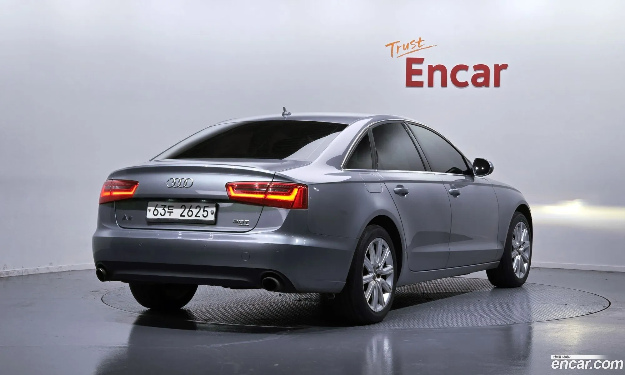 Audi A6 2014 — 11
