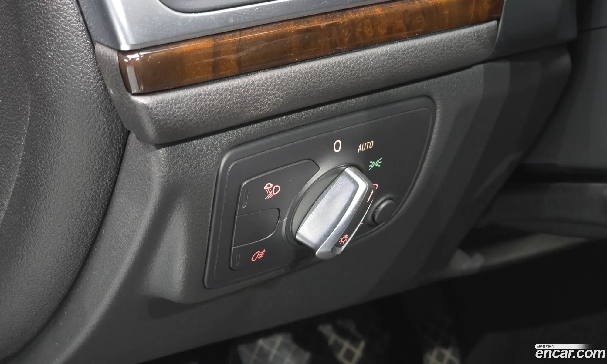 Audi A6 2014 — 19