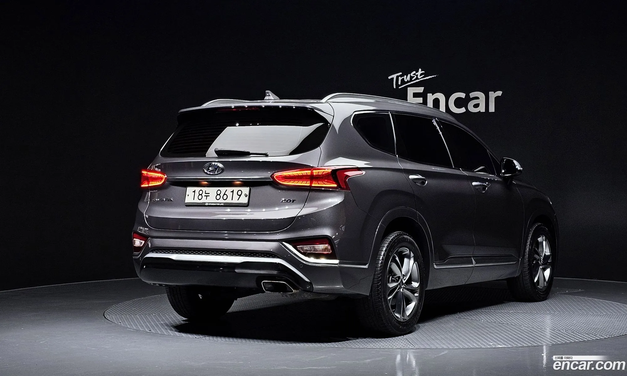 Hyundai Santa Fe TM 2018 — 18