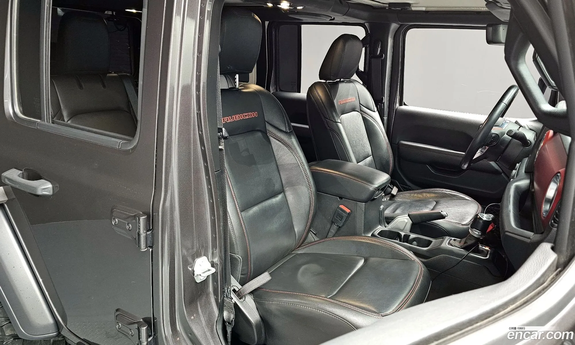 Jeep Wrangler 2020 — 2
