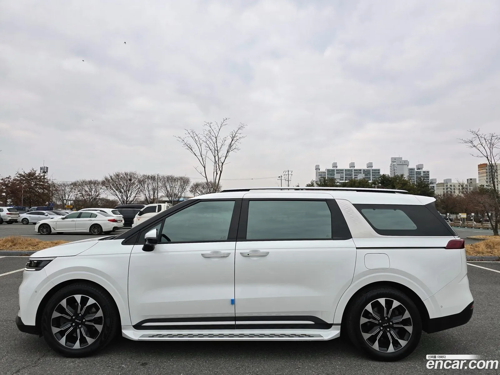 Kia Carnival 2022 — 10